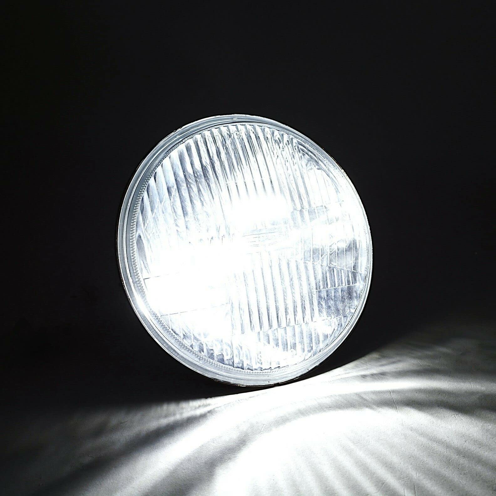 Octane Lighting 5-3/4" OEM Retro Style Glass Metal LED Headlight Set - 4000Lm, White