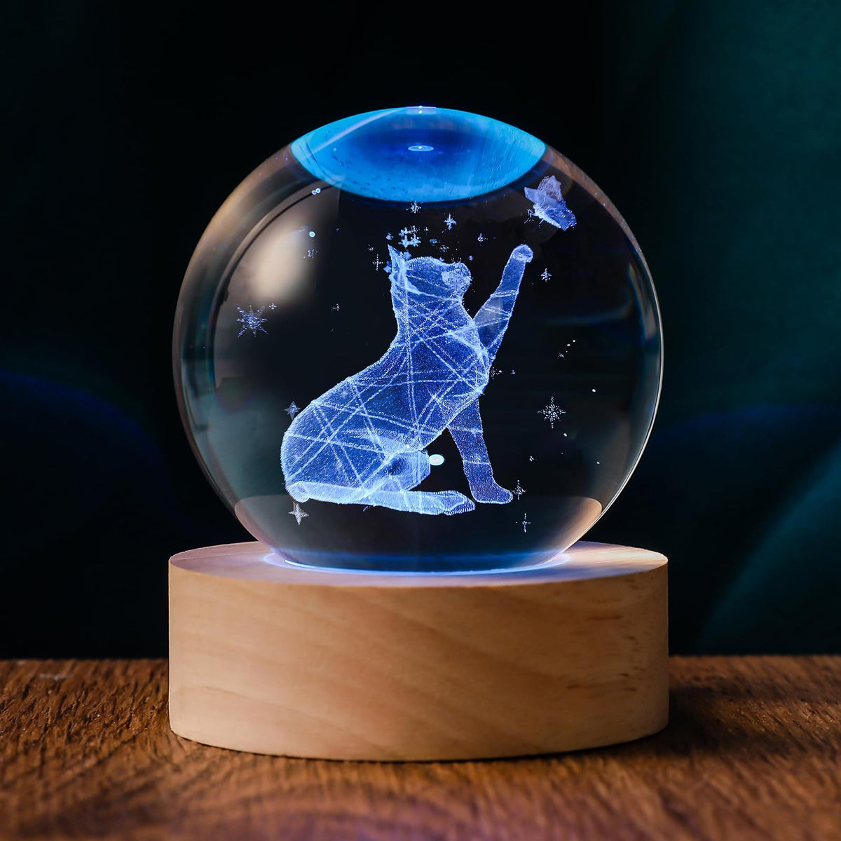 QIANRUNA 60mm 3D Crystal Ball Cat Lover Gifts for Women Cat Themed Sympathy Figurines Decor Gifts with Wooden Light Base