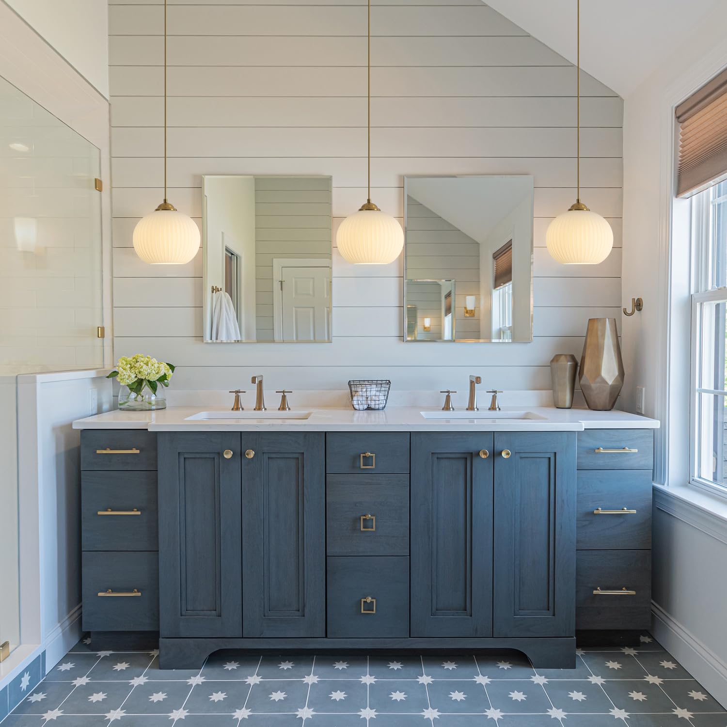 Kco Lighting Mid Century 1-Light Globe Pendant Light Industrial Vintage Brass Gold Pendant Lighting Fixture Kitchen Island Adjus