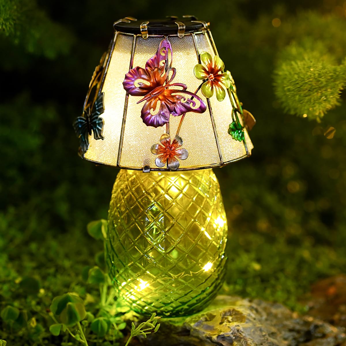 Chexlizard Butterfly Solar Garden Lights Outdoor Decor - Waterproof Tabletop Solar Lamp - Cordless Table Lamps for Garden Patio 