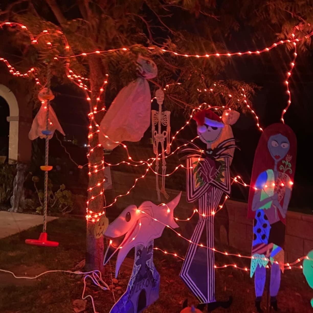 Qitong 4 Pack 144Ft Orange Solar Christmas Lights, 400 Led Waterproof Twinkle Fairy Lights