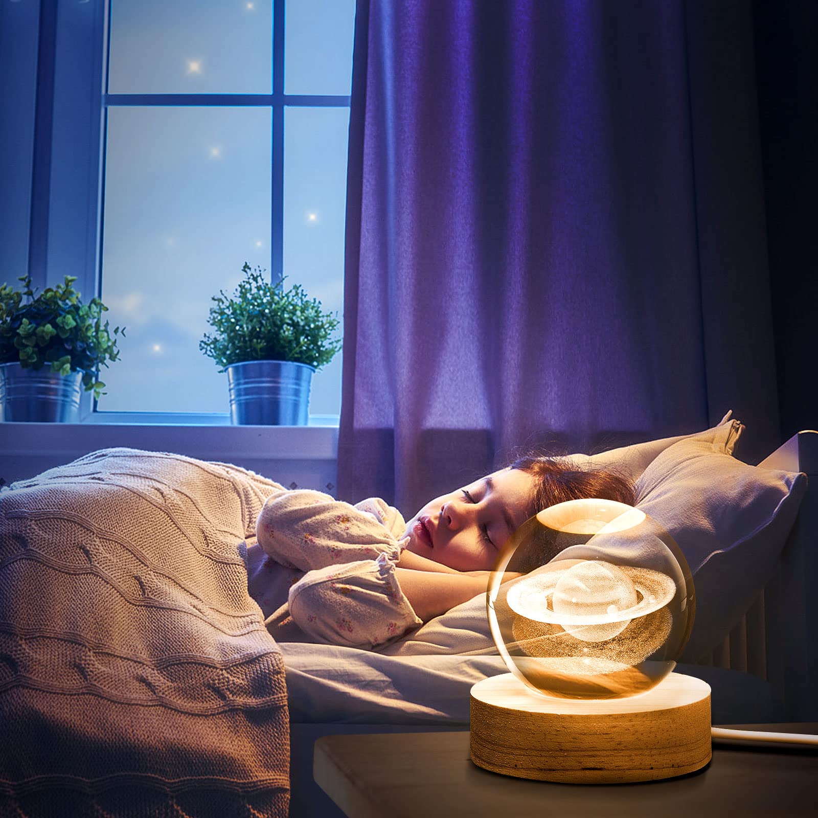 DNIEBW Saturn Crystal Ball Night Light, 8cm Decorative Quartz Glass with Wooden Stand, Home Decor Gift for Father's Day, Valentine's Day