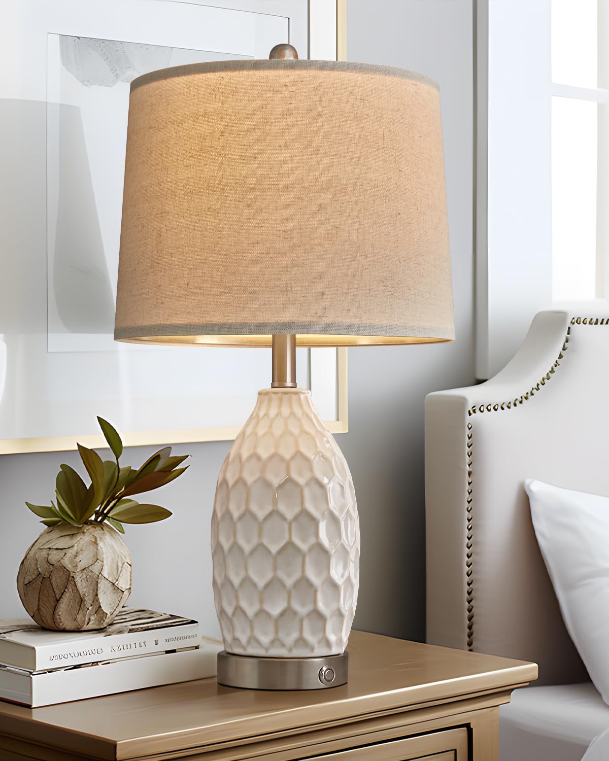 Usumkky Lamps For Bedrooms Set Of 2, 3-Way Dimmable Ceramic Bedside Lamp With Usb Ports For Nightstand, Farmhouse Desk End Table Lamps Buffet Modern Touch Light For Living Room Home, 2 Bulbs Included