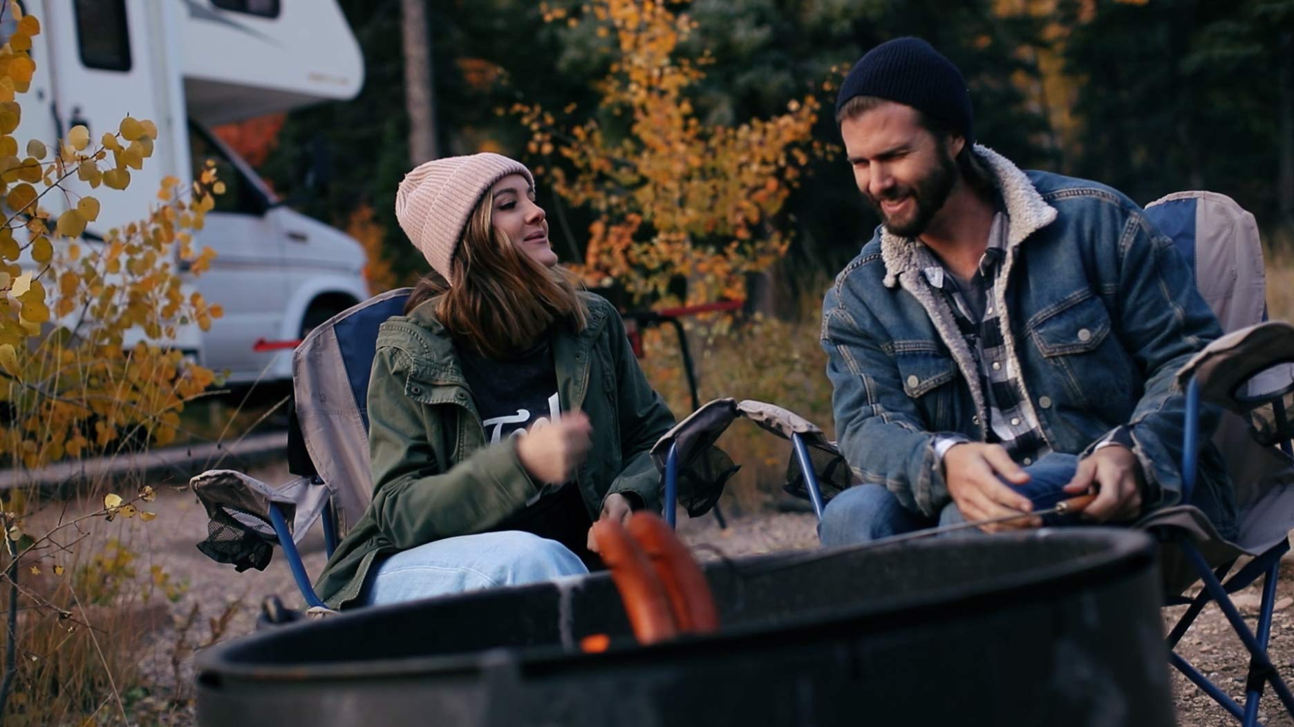 Lumitronics Red Surface Mount Light - Stop/Turn/Tail/Backup For Rv, Trailer, Camper, 5Th Wheel And Motorhomes (White)