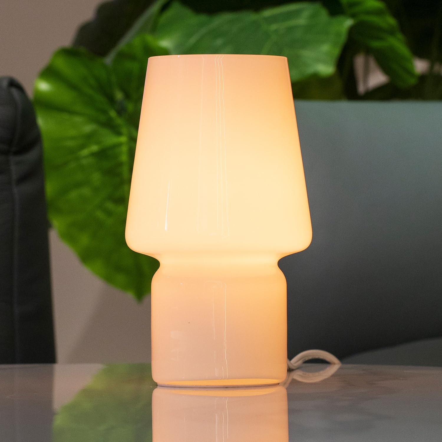 Sureyond Mushroom Lamp,Small Table Lamp,Mini Lamp Cute Lamp Nightstand Lamp Kitchen Lamp,Glass Mushroom Table Lamp,Suitable For Bedrooms, Kitchens, Living Rooms, Bedside, Girl Gifts(White)