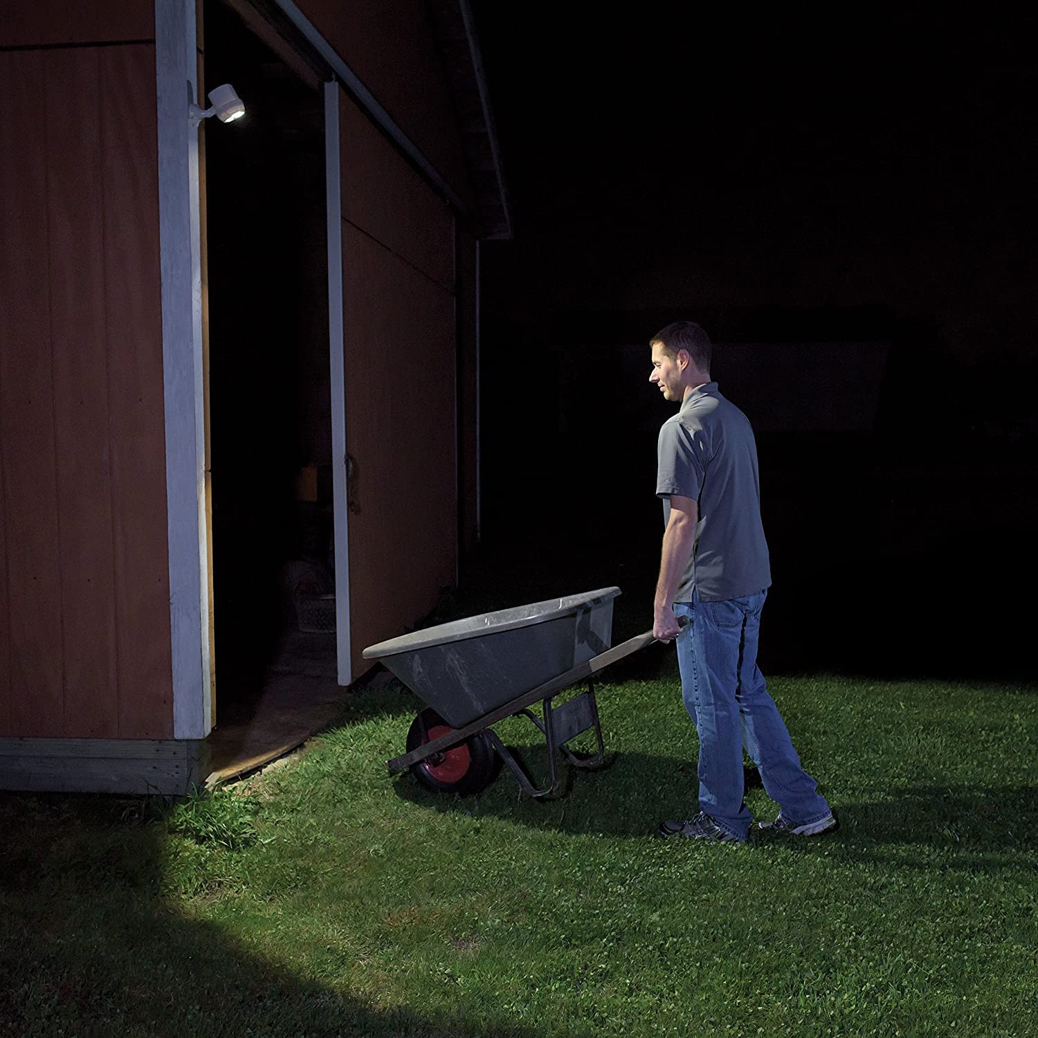 Beams Mb380 400 Lumen Wireless Battery Powered Motion Sensing Ultra Bright Led Spotlight, 1-Pack, White