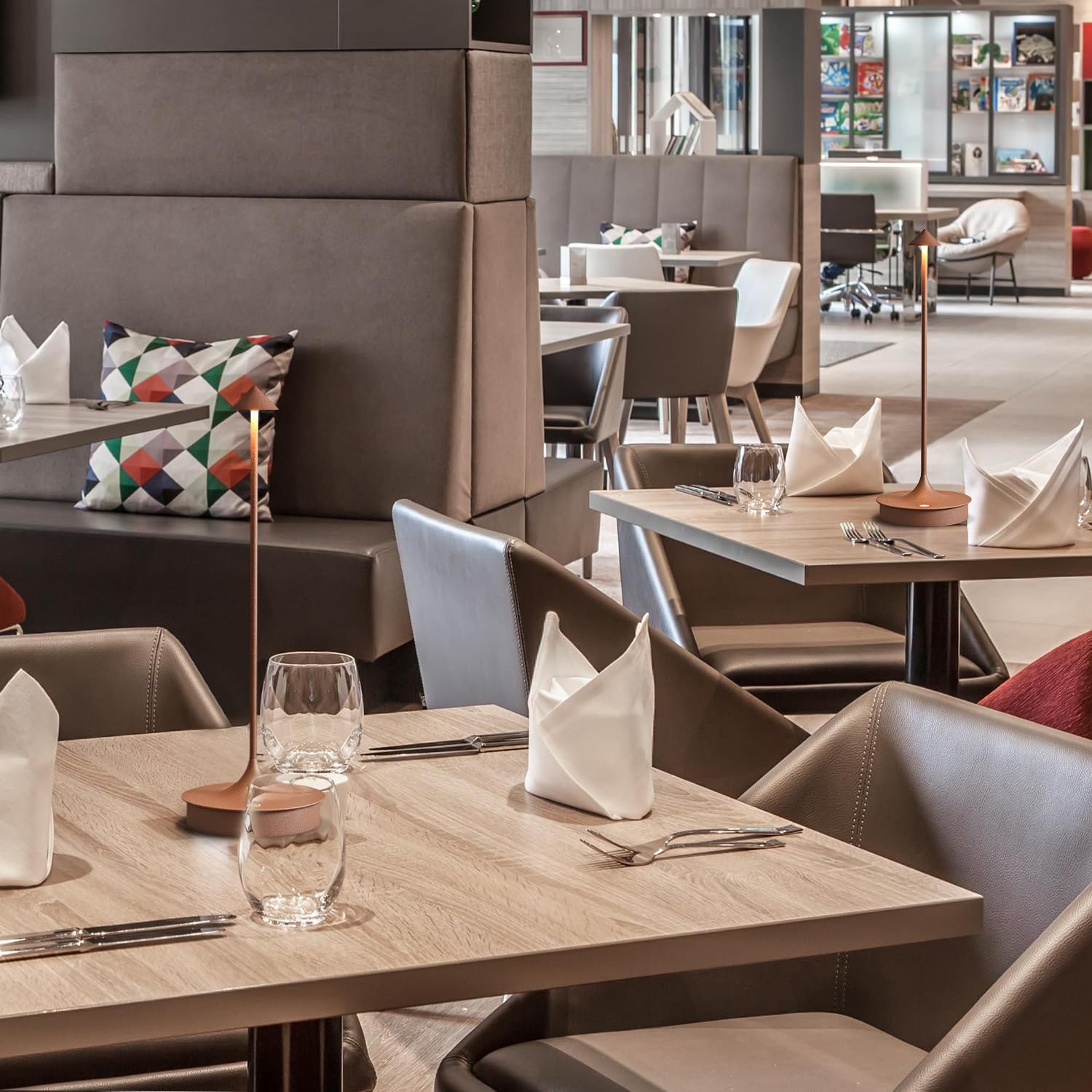 Cordless Table Lamp Rechargeable Led Battery Operated 4000Mah Table Lamp Touch Dimmable Lamp Outdoor Waterproof Portable Wireless Table Light For Dining Restaurant Bar Indoor/Outdoor Use(Brown-2Pc)