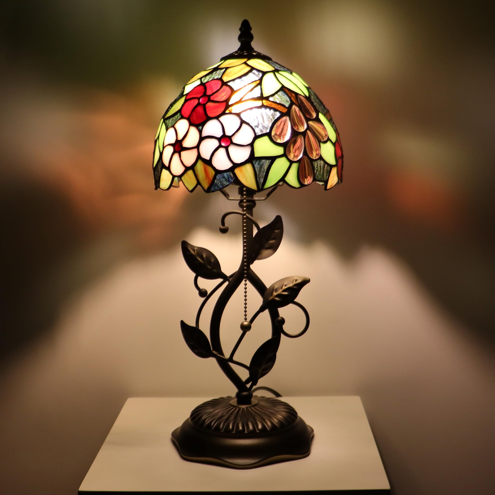 MQYXH Small Tiffany Lamp Amber Grape Style Stained Glass Table Lamps Desk Bedside Reading Light 8X8X18 Inches with Bronze Metal Leaf Resin Base