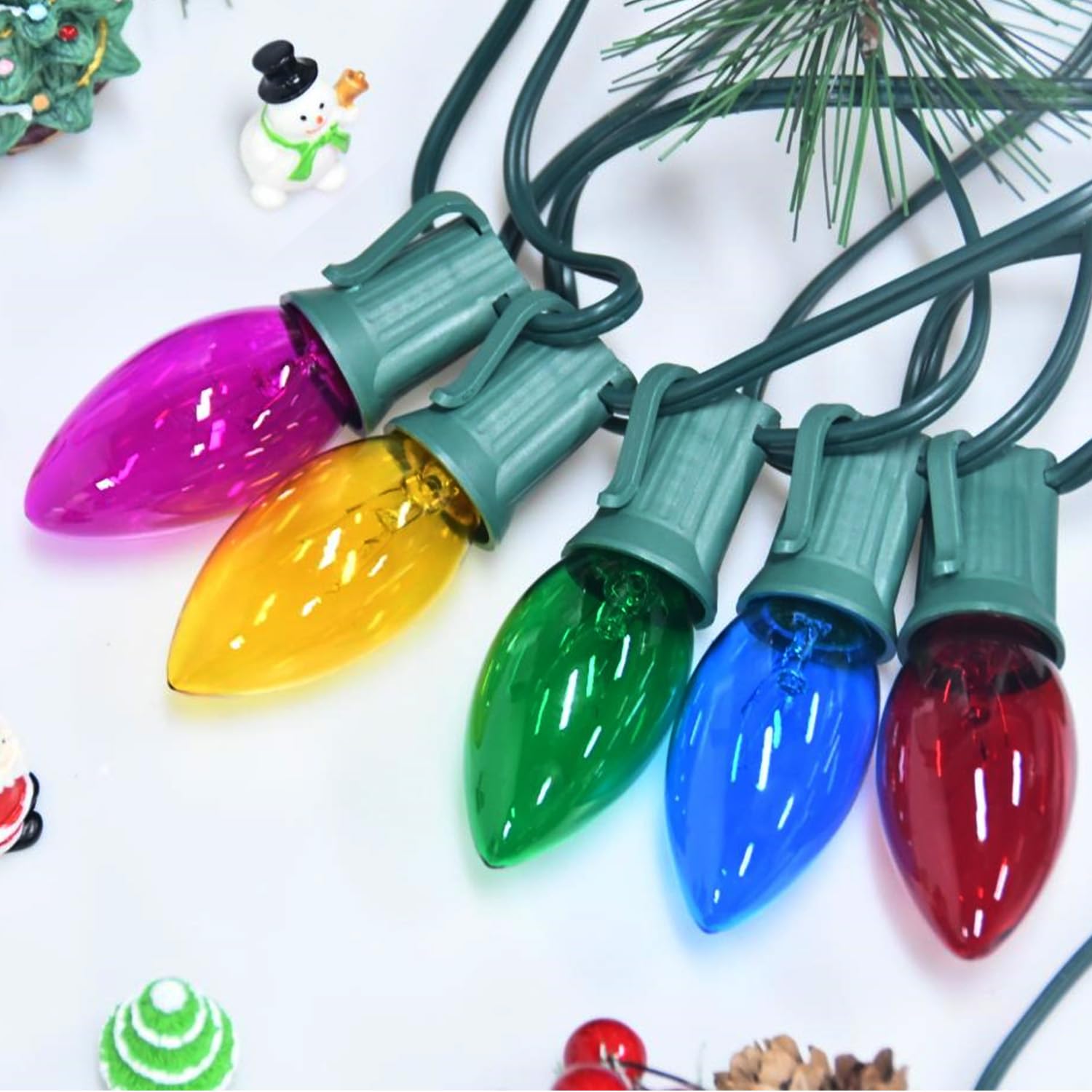 Sotopoo C9 Multicolor Christmas Lights Outdoor Vintage Christmas Tree Lights  25Ft Colorful C9 String Lights 25Pcs E17 Bulbs For Indoor Outdoor Xmas Home House Eaves Party Yard Porch Stair Decor  7W