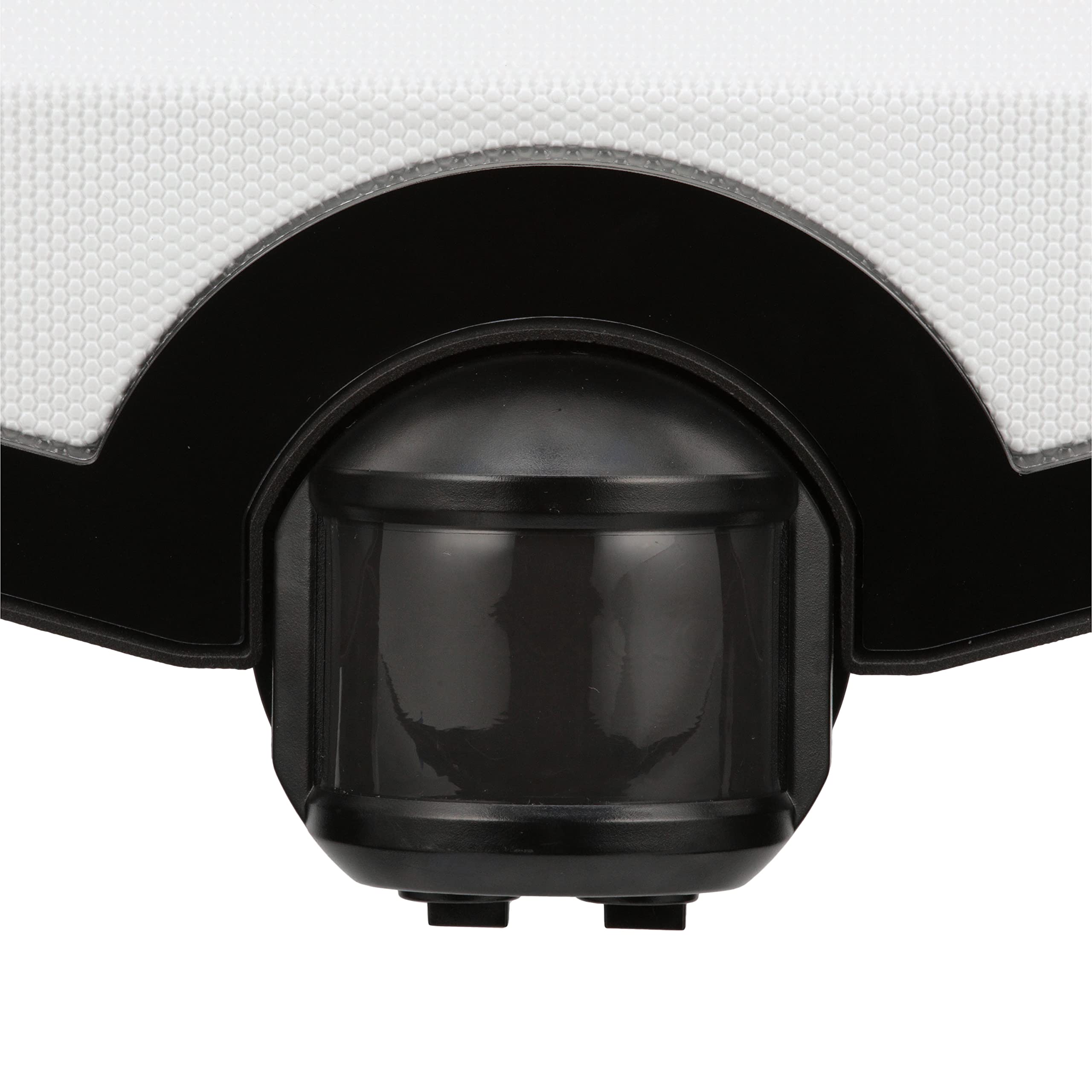 Good Earth Lighting Hyper Bright LED Motion Sensor Floodlight - 2000/7000 Lumens, 3000K/4000K/5000K, Bronze, Model SE1249-BP