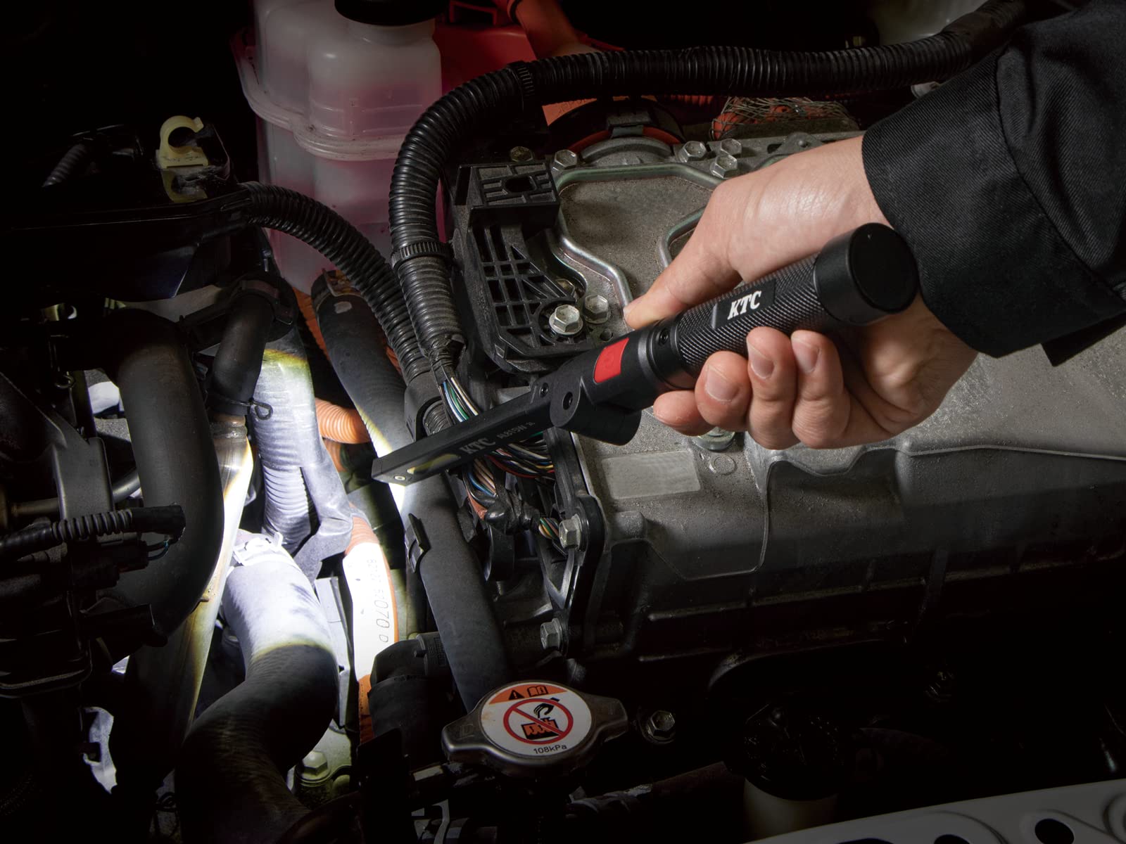 KTC Kyoto Machinery Tool Rechargeable LED Folding Light AL815W