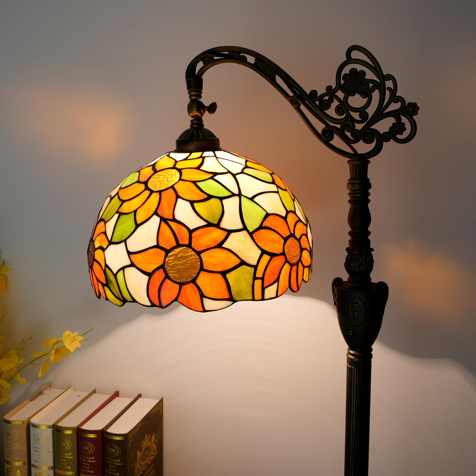 Blivuself Tiffany Floor Lamp Yellow Sunflower Stained Glass Gooseneck Reading Floor Lamp Adjustable Corner Standing Light With F