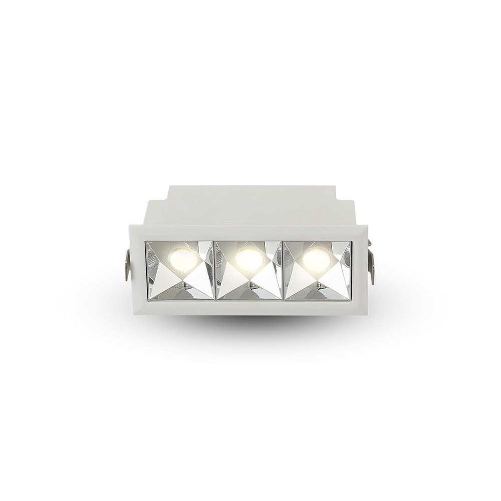 Vonn Lighting Rubik 3-Light Integrated Led 100-277V, Etl Certified, Commercial Grade Ic Rated, Fixed Recessed Downlight With Trim, Beam Angle 34, White, 4.25" L X 1.75" W X 2.25" H