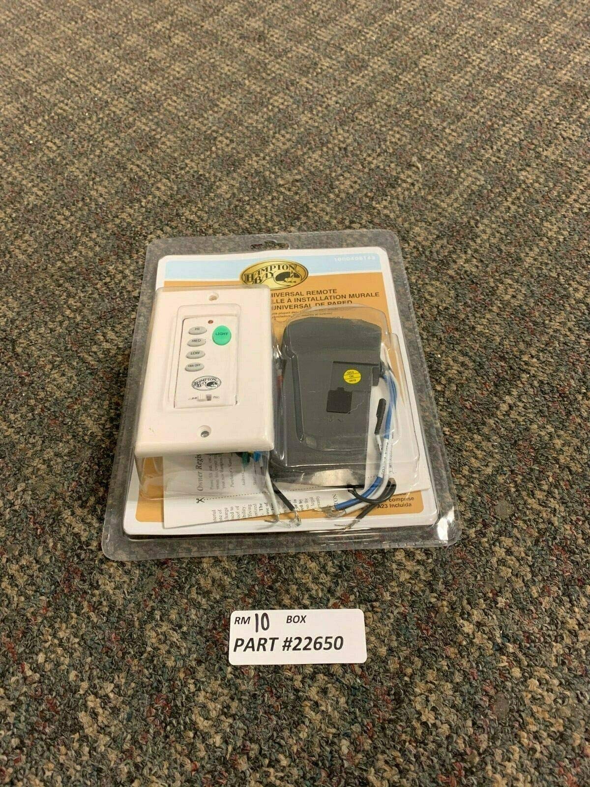 Hampton Bay Ceiling Light Fixture, Glass, White, Model CECOMINOD051223