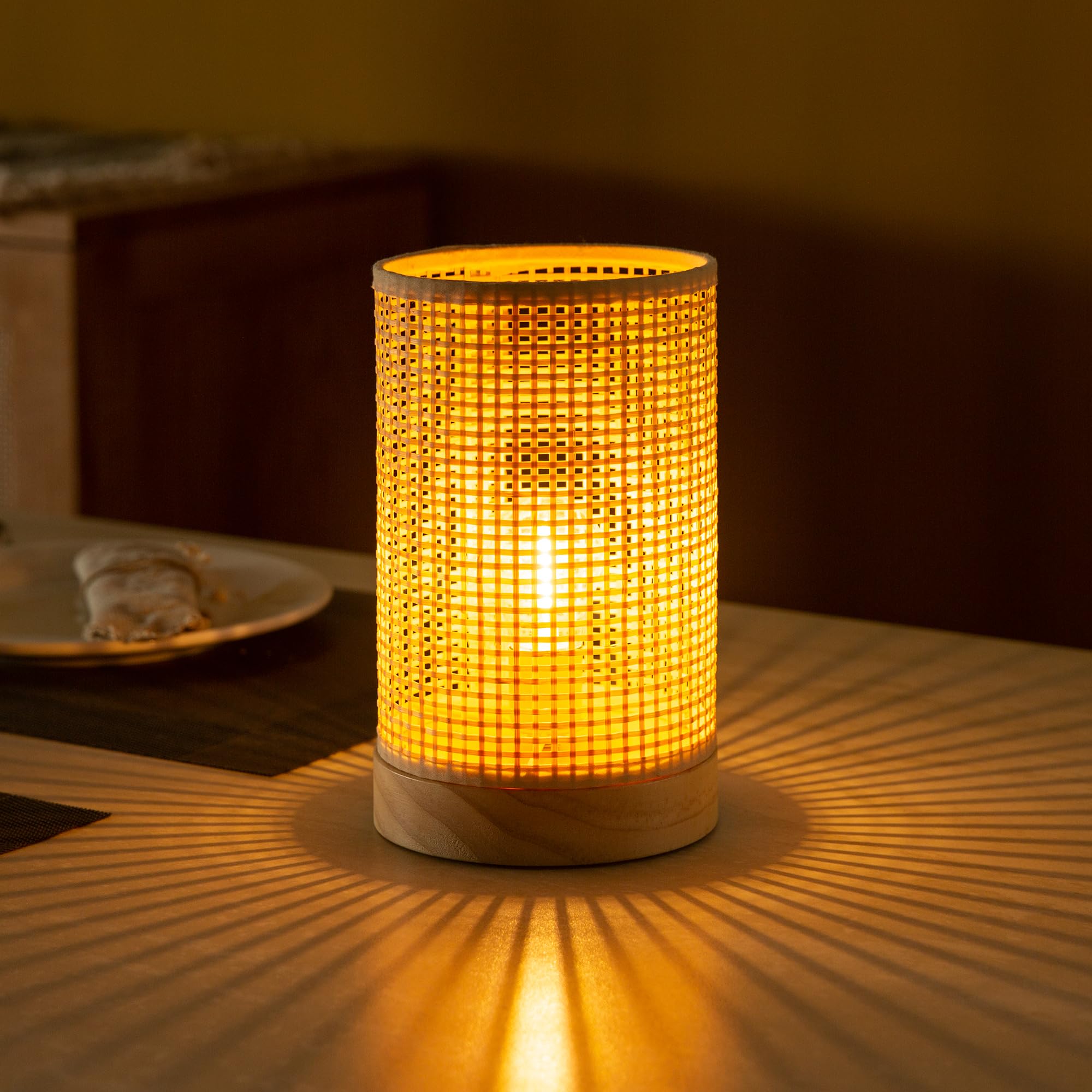 LUSHARBOR Battery Operated Lamp with Timer, Rattan Boho Table Light Battery Powered Beside Lamps Small Cordless Lamp for Kids Ro