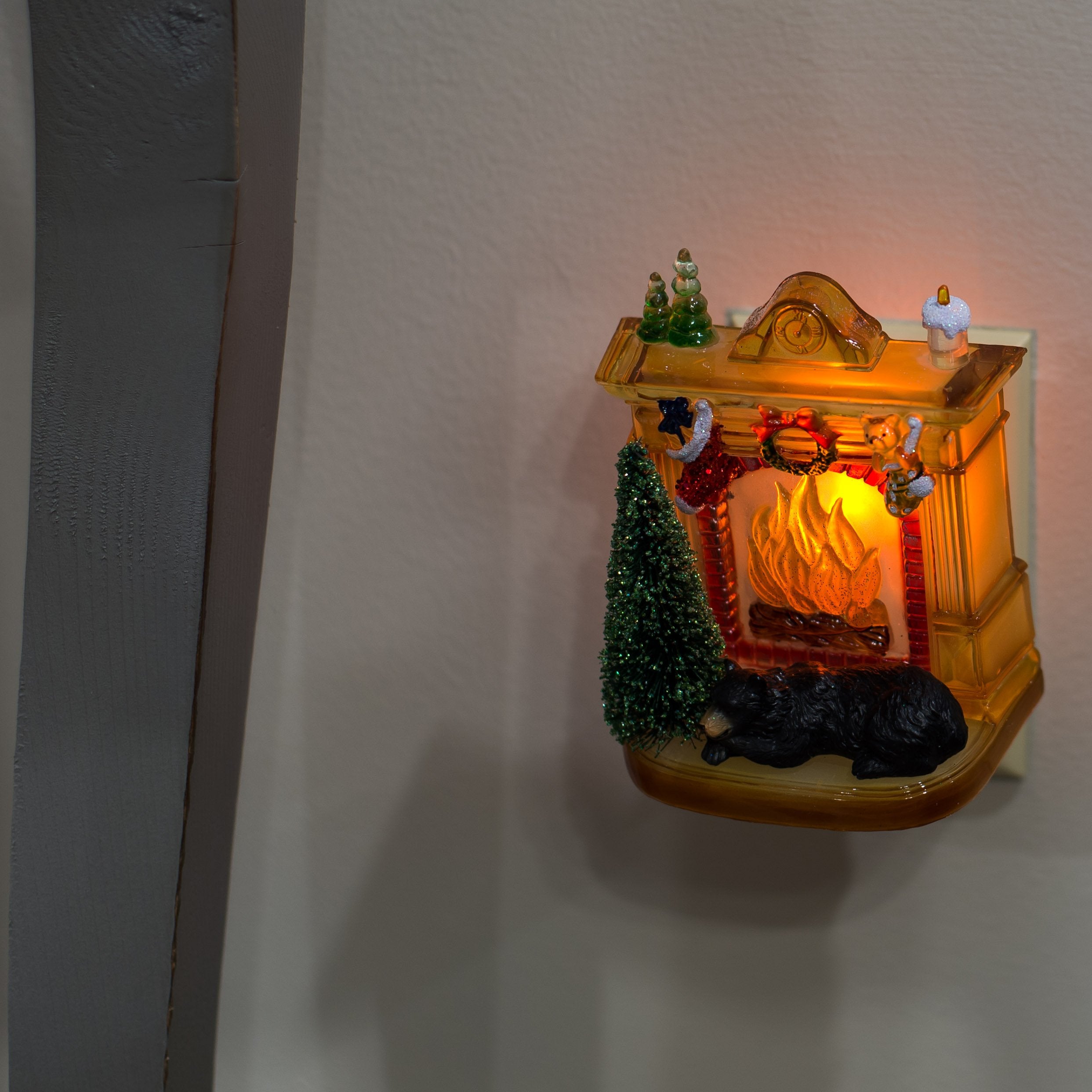 Roman Sleeping Winter Bear Night Light, Plastic, 6 x 4 Inch, Swivel Base, Wall Plug-In, Model 164054