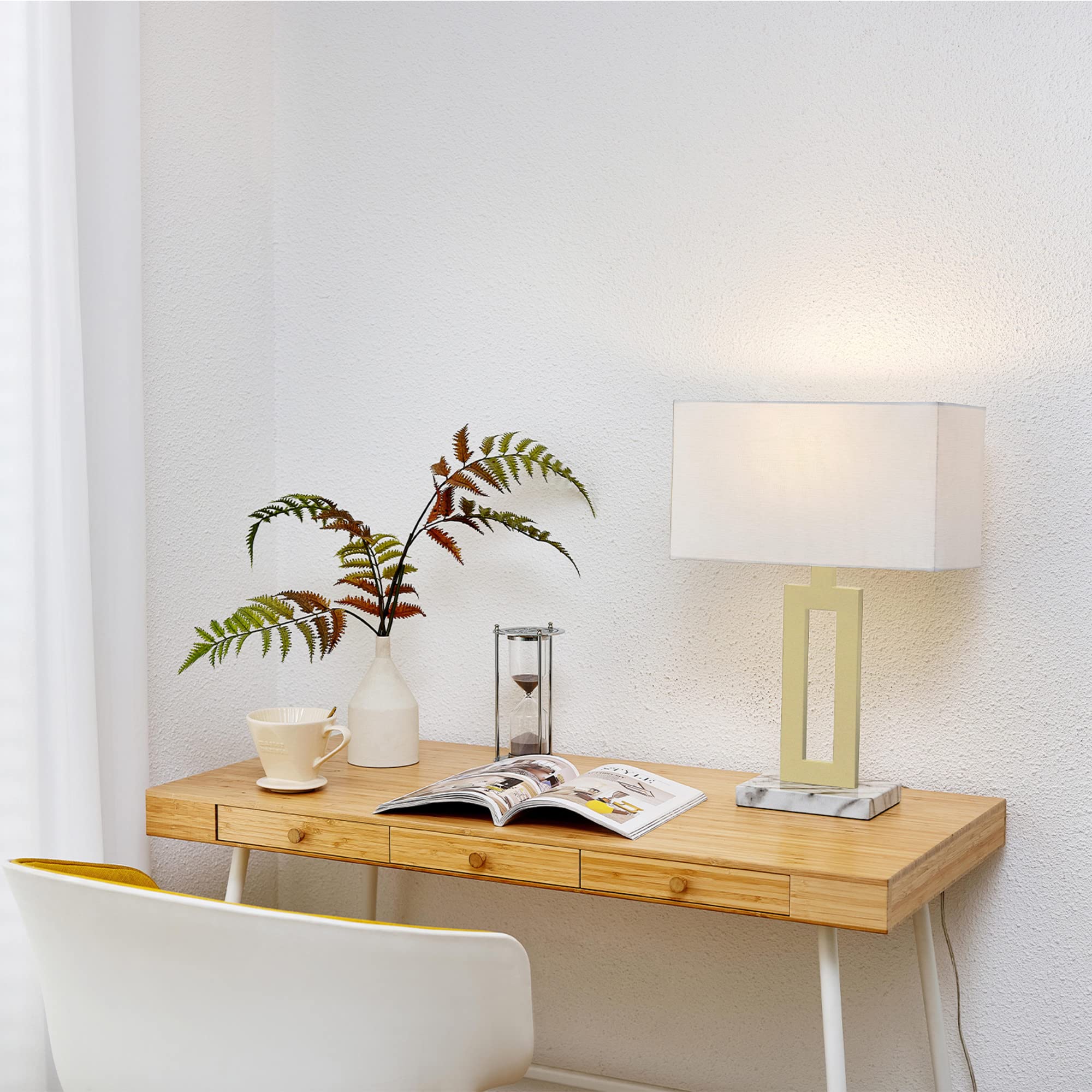 GLOBE Electric D'Alessio 20" Table Lamp, Gold with Faux Marble Base & White Linen Shade, Model 12274