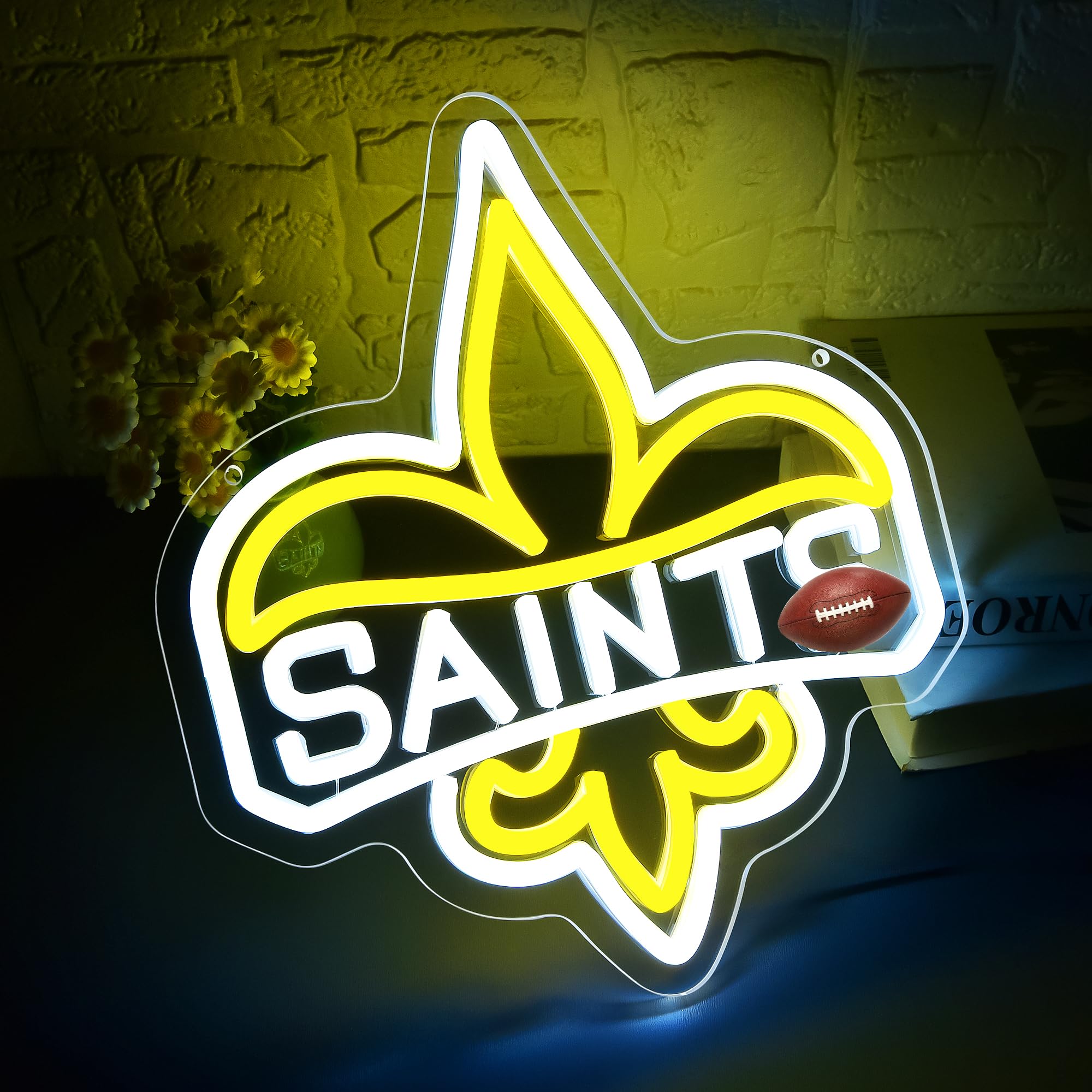 Football Neon Sign For Wall Decor Football Team Neon Sign For Man Cave Or Garage Decor Birthday Gifts For Men Yellow Led Light For Bedroom Bar Dorm Party Game Room Size 11.1 * 12.5In(Zyld291)