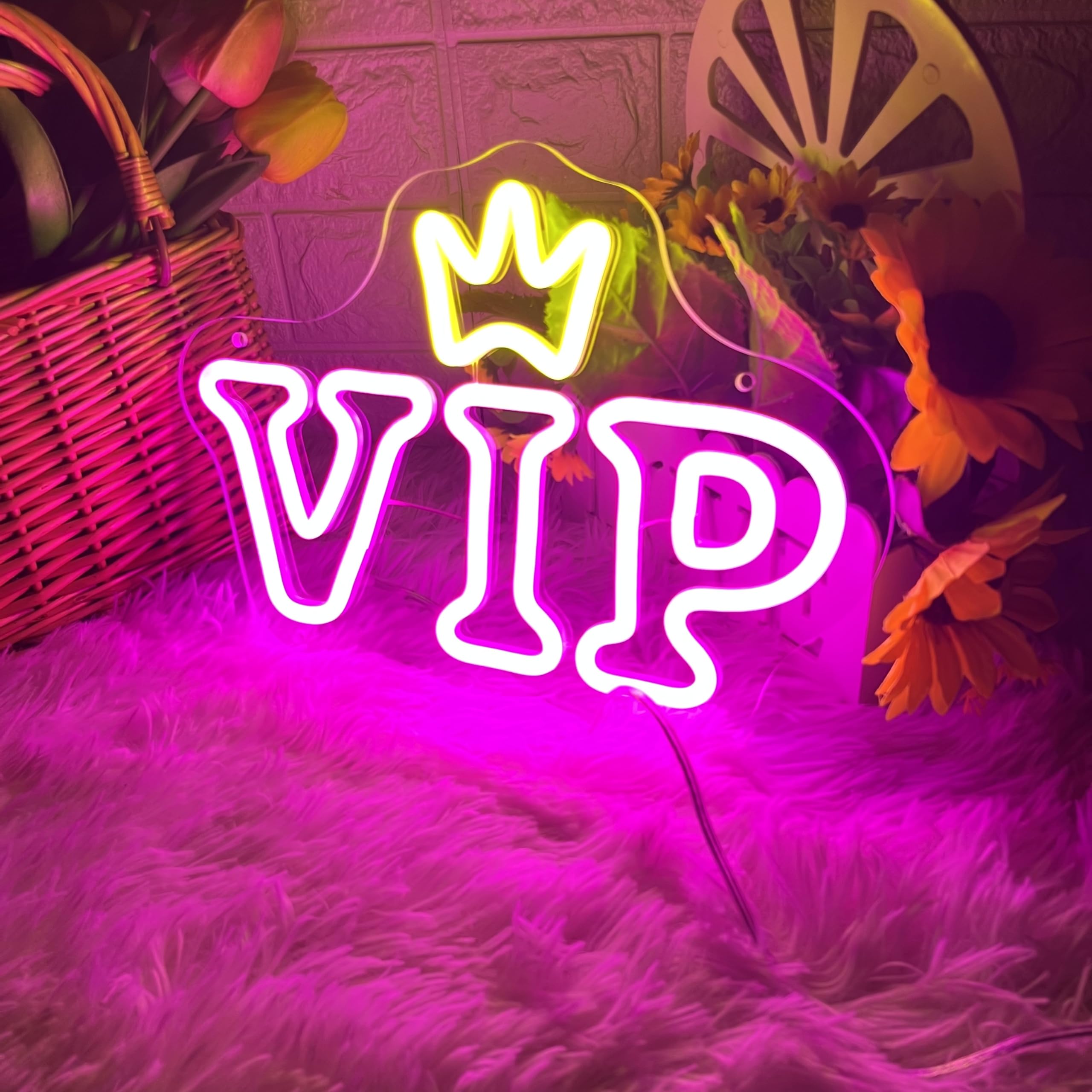 HDJSIGN Neon Sign - VIP Lounge Light Up Wall Decor, USB Powered, Pink, 12x8.62 inches, Model HD4567