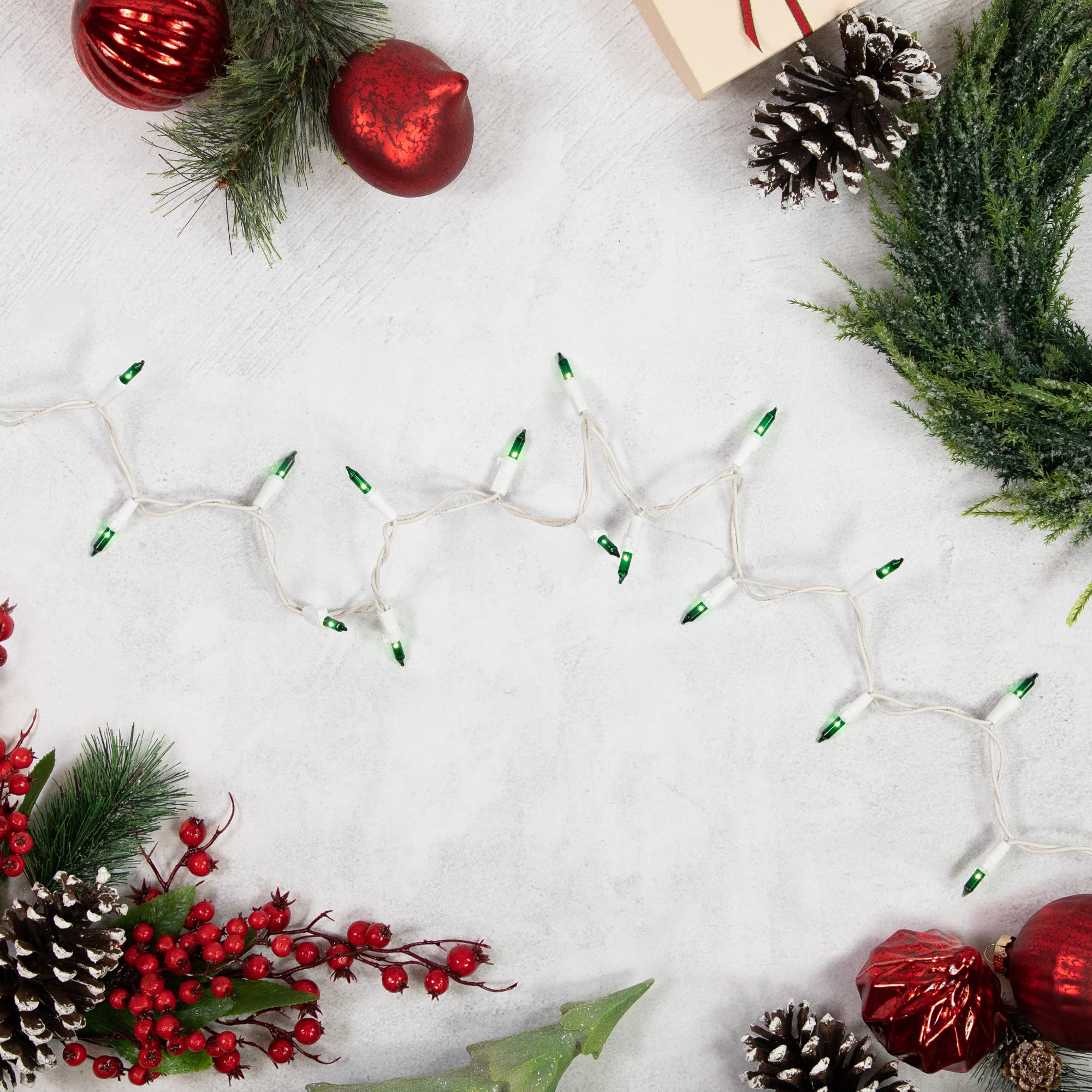 Northlight 35-Count Green Mini Christmas Light Set, 7ft White Wire, Glass, Model NL02297