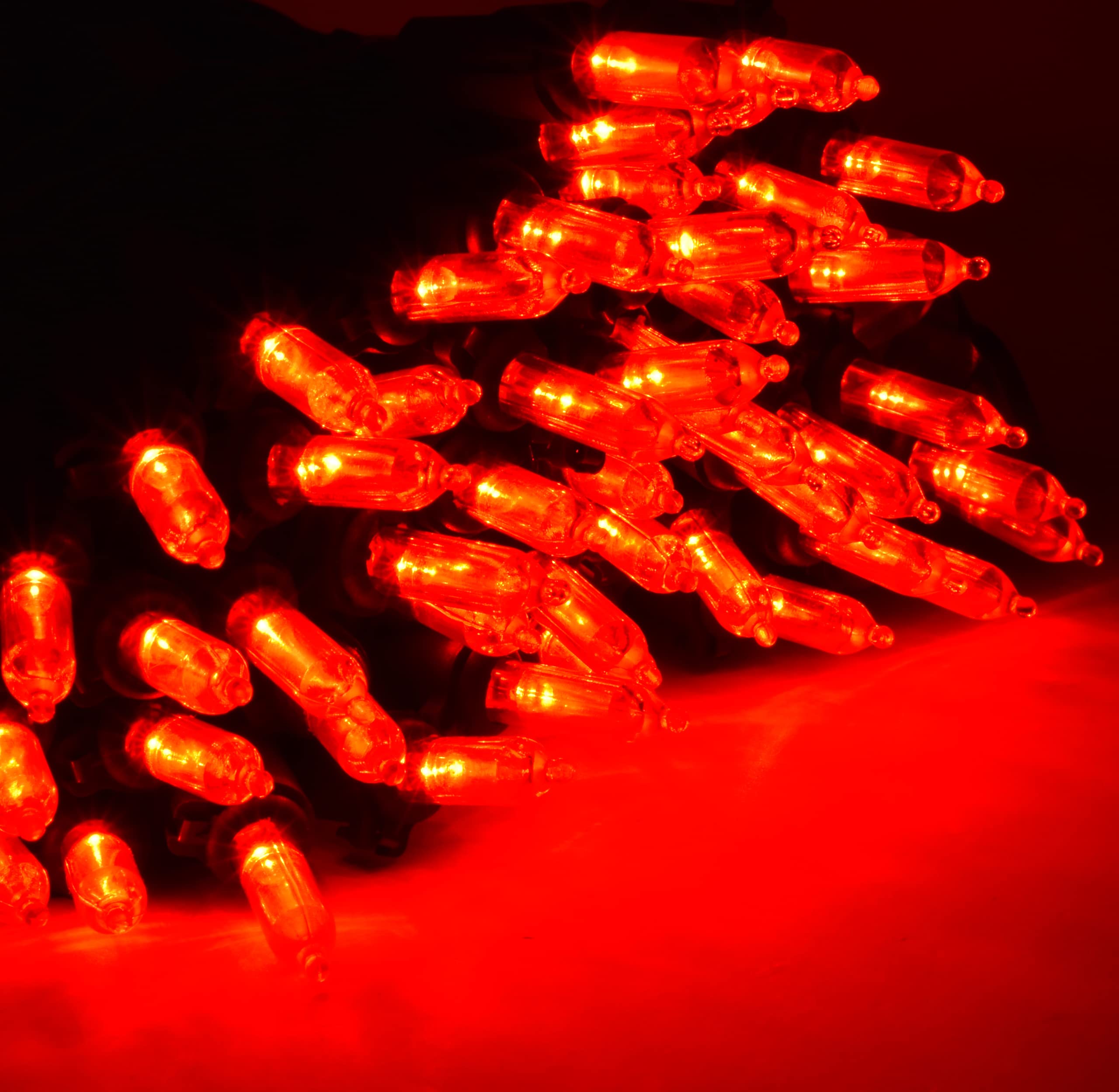 Holiday Essence - Led Red Christmas Lights Green Wire 26.9 Feet Long String Lights Set For Outdoor & Indoor D?Or, Valentines Day