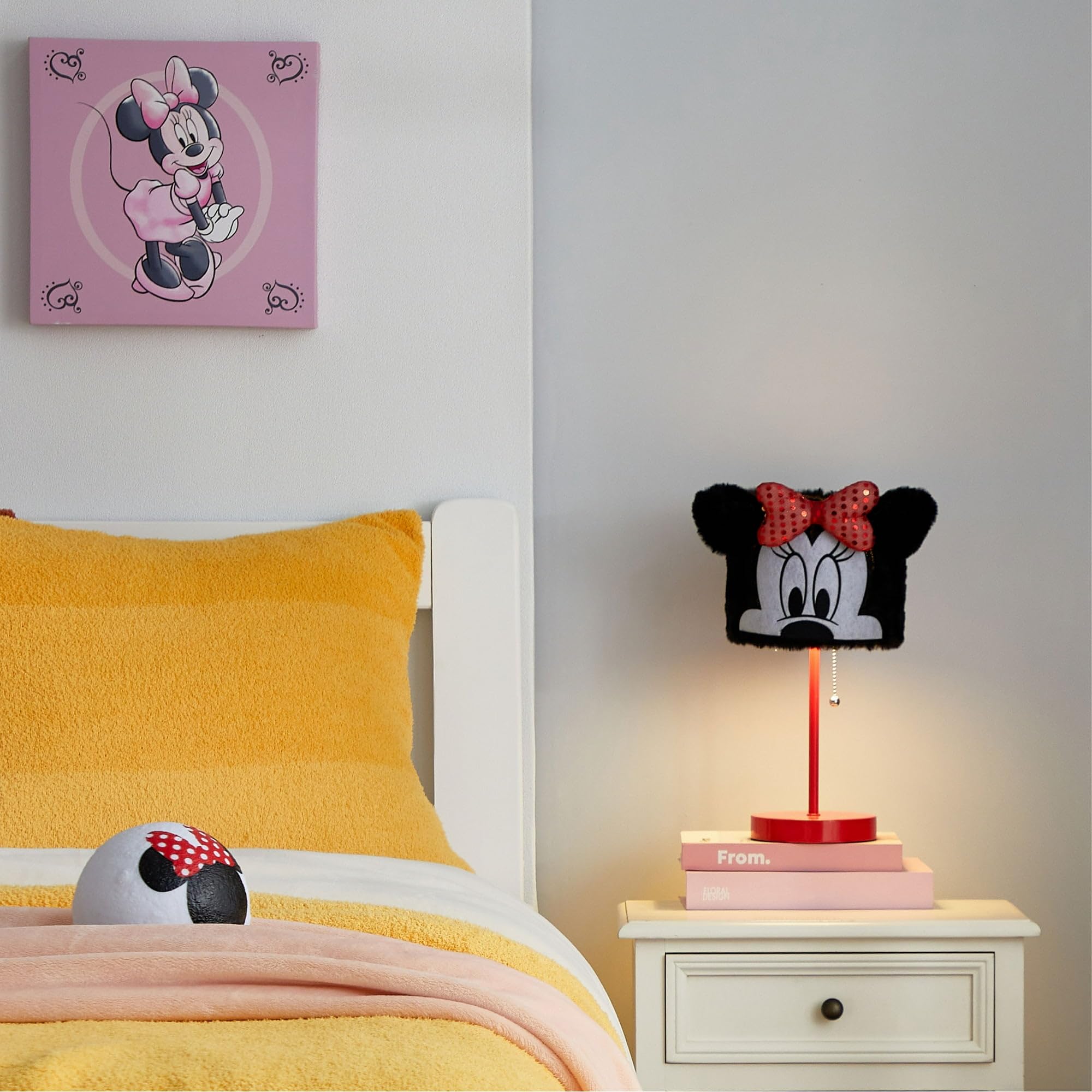Idea Nuova Minnie Mouse Figural Plush Shade Table Lamp - Red, Metal, Model Wk321927