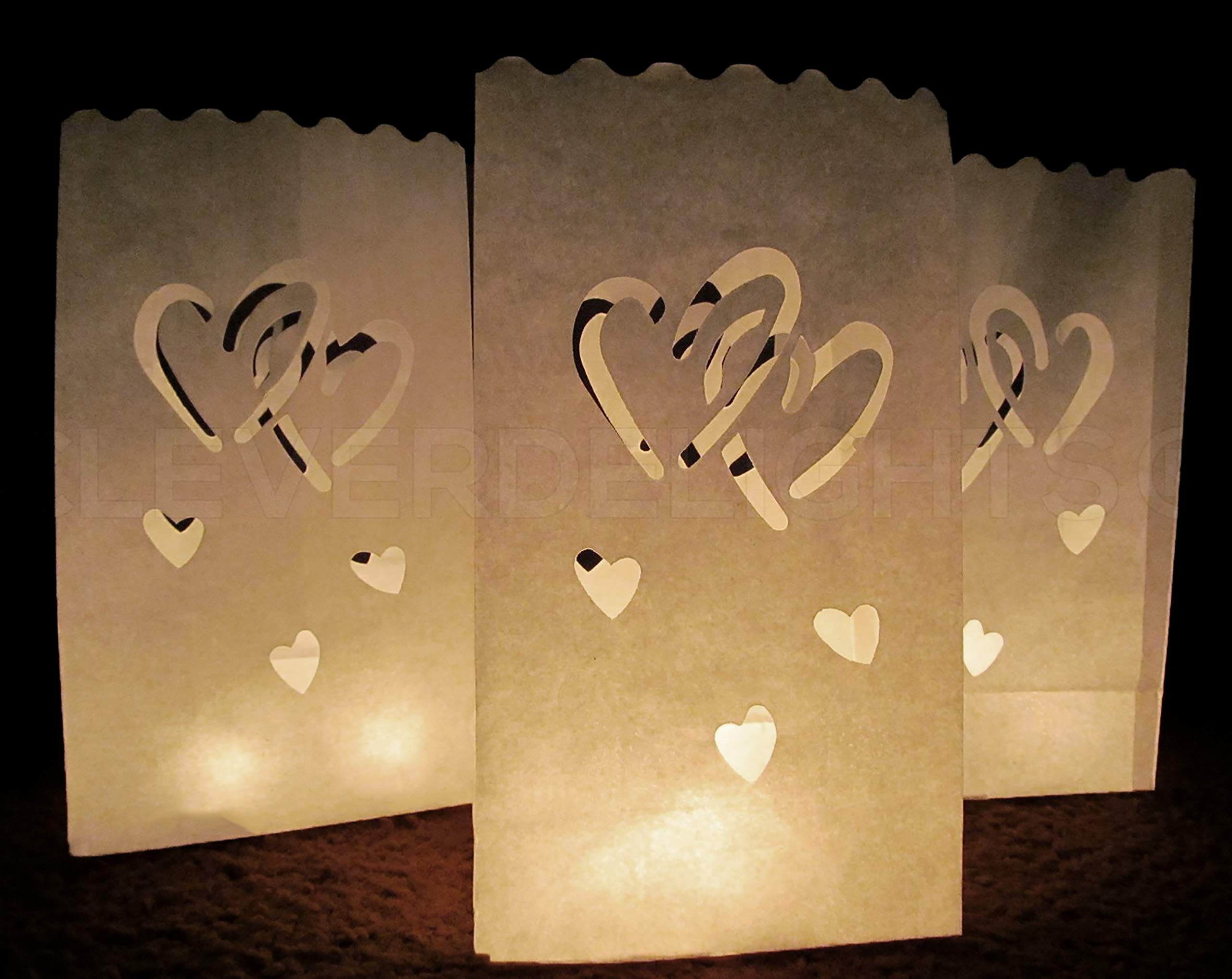 CleverDelights Interlocking Hearts White Luminary Bags - 30 Count - Wedding Party Luminaria