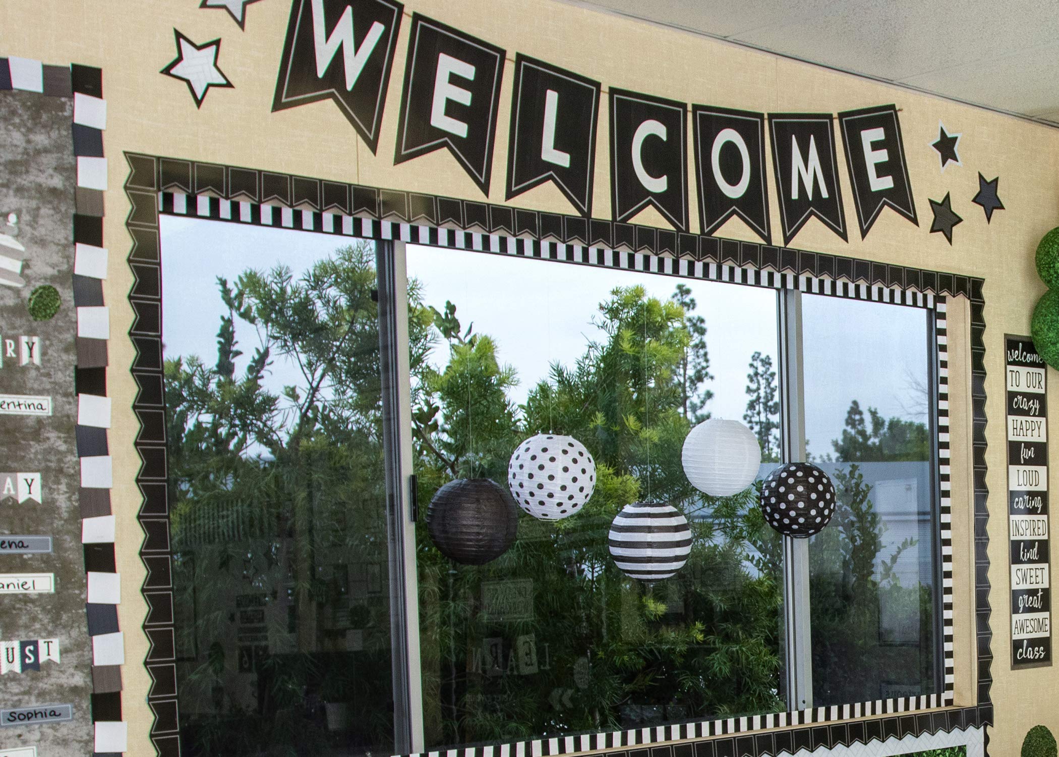 Black & White Paper Lanterns By Teacher Created Resources