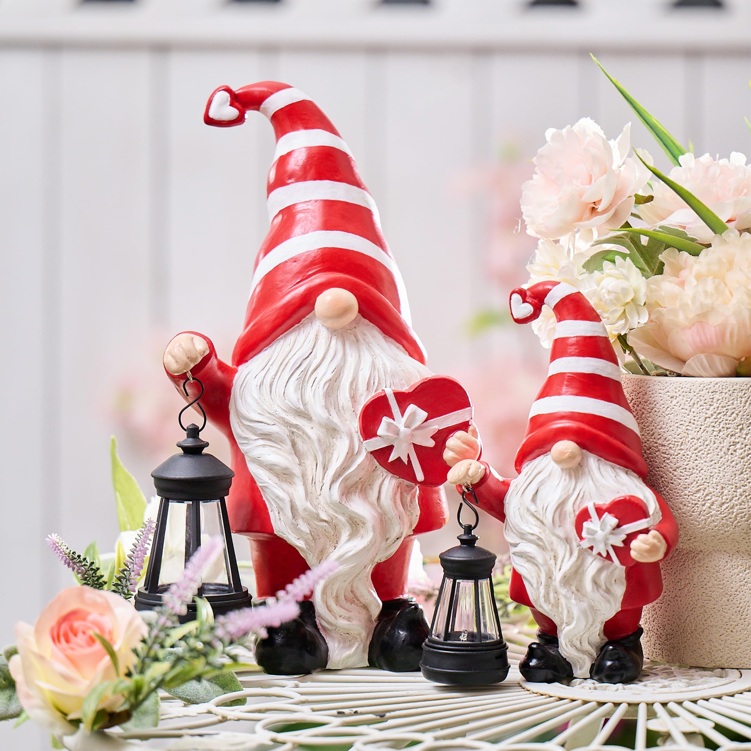 Teresa'S Collections Valentine'S Day Decorations For Outdoor Decor, Resin Garden Gnome Holding Gift & Lantern With Solar Lights