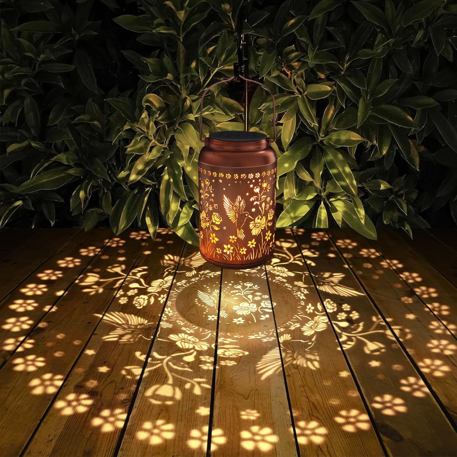 Solar Lanterns Outdoor Waterproof Hummingbird Garden Decor Christmas Gifts For Women Mom Grandma Hanging Solar Lights Metal Solar Decoration Outside For Yard, Patio,Backyard,Porch