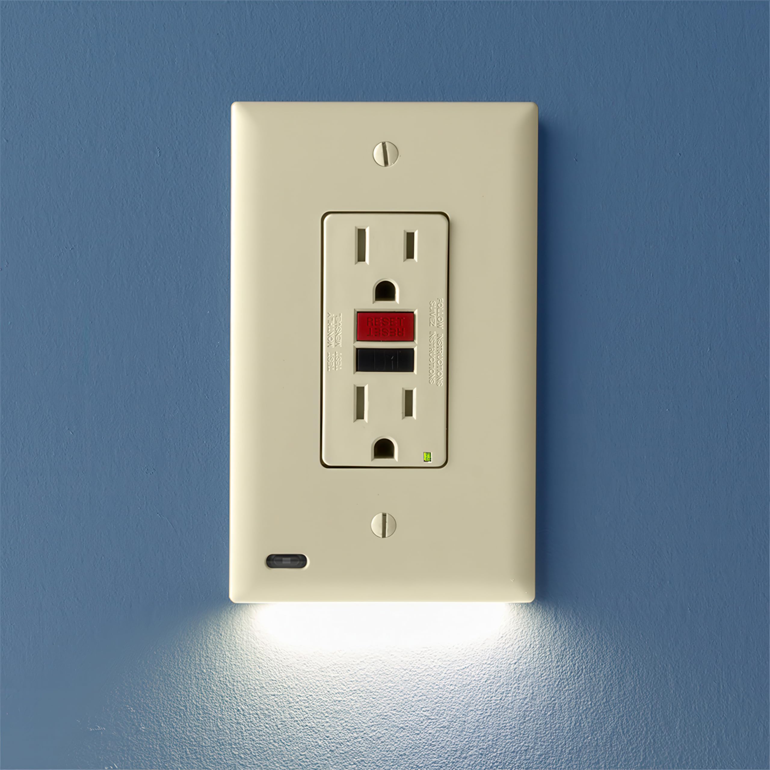 SnapPower GuideLight 2 GFCI Wall Plate with LED Night Lights - Light Almond - Auto On/Off Sensor - 10 Pack