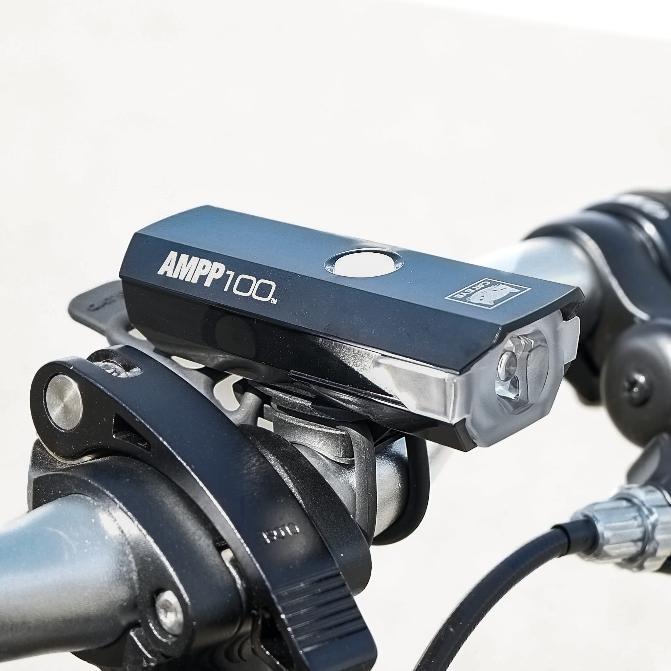 Cateye - Ampp100 Usb Rechargeable Bike Headlight