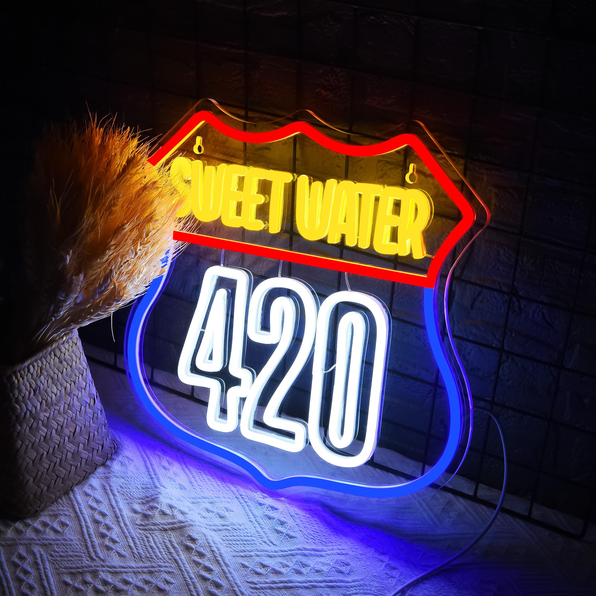 Sweet Water Neon Sign For Wall Decor Bar Neon Light malt-inspired Led Sign Neon Lights For Home Bar Man Cave Garage Pub Party Game Room Hotel Bedroom Birthday Gifts Usb Powered(Xd217)