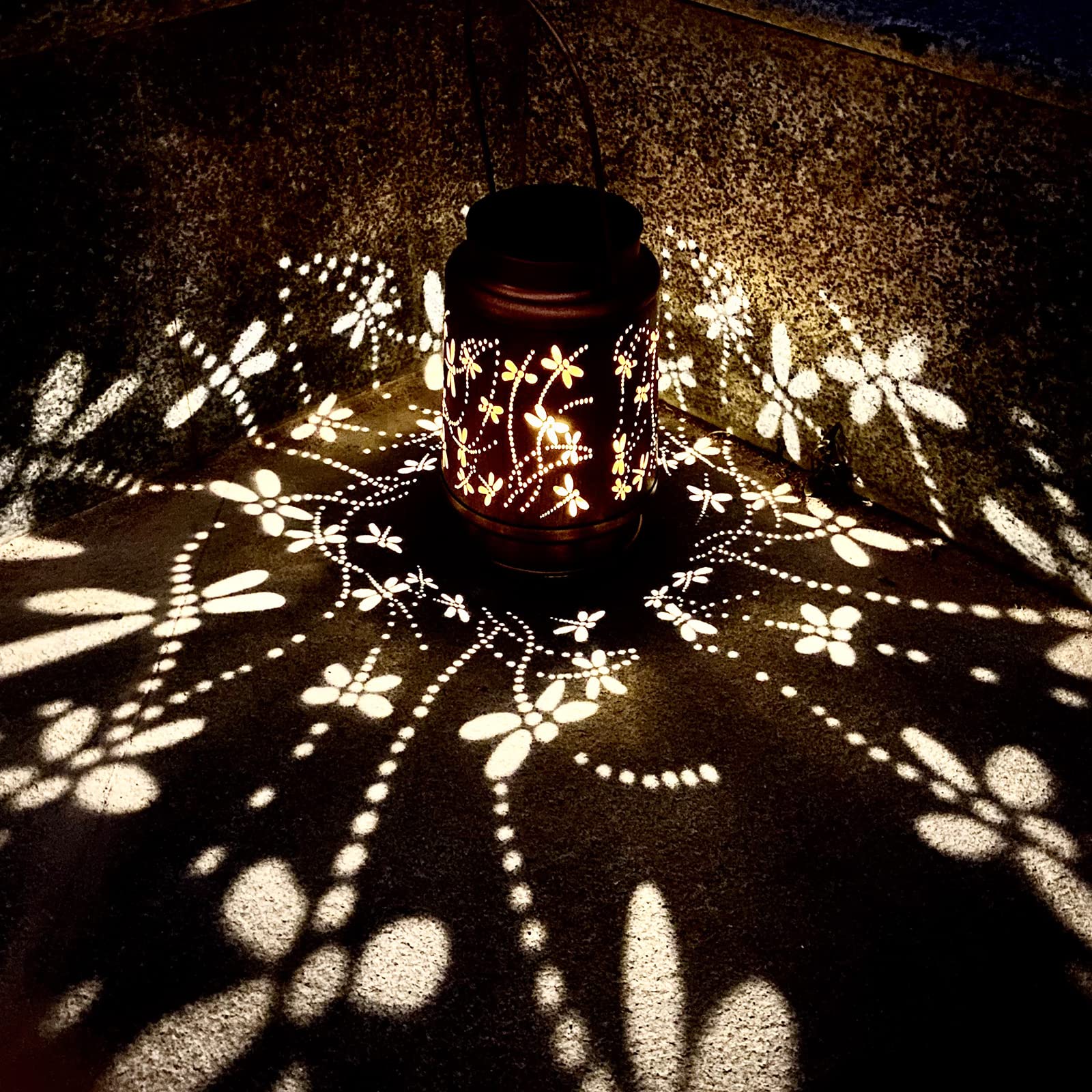 Solar Lantern Lights Outdoor Hanging, Metal Decor Lanterns-Waterproof Led Decorative Light For Garden, Patio, Yard Tree (Dragonf