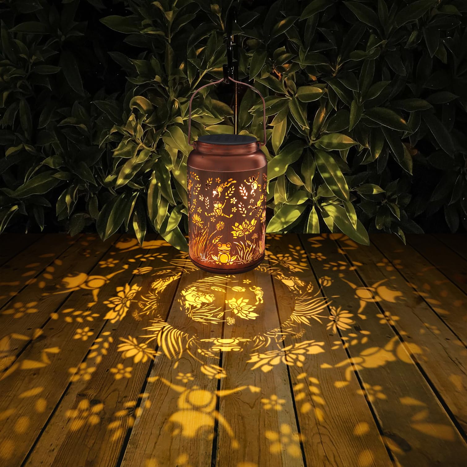 Frog Decoration Solar Lanterns Outdoor Waterproof Garden Decor Gifts For Women Mon Grandma Metal Hanging Solar Lights For Outside Led Lanterns For Yard, Patio, Lawn, Tabletop, Pathway, Landscape