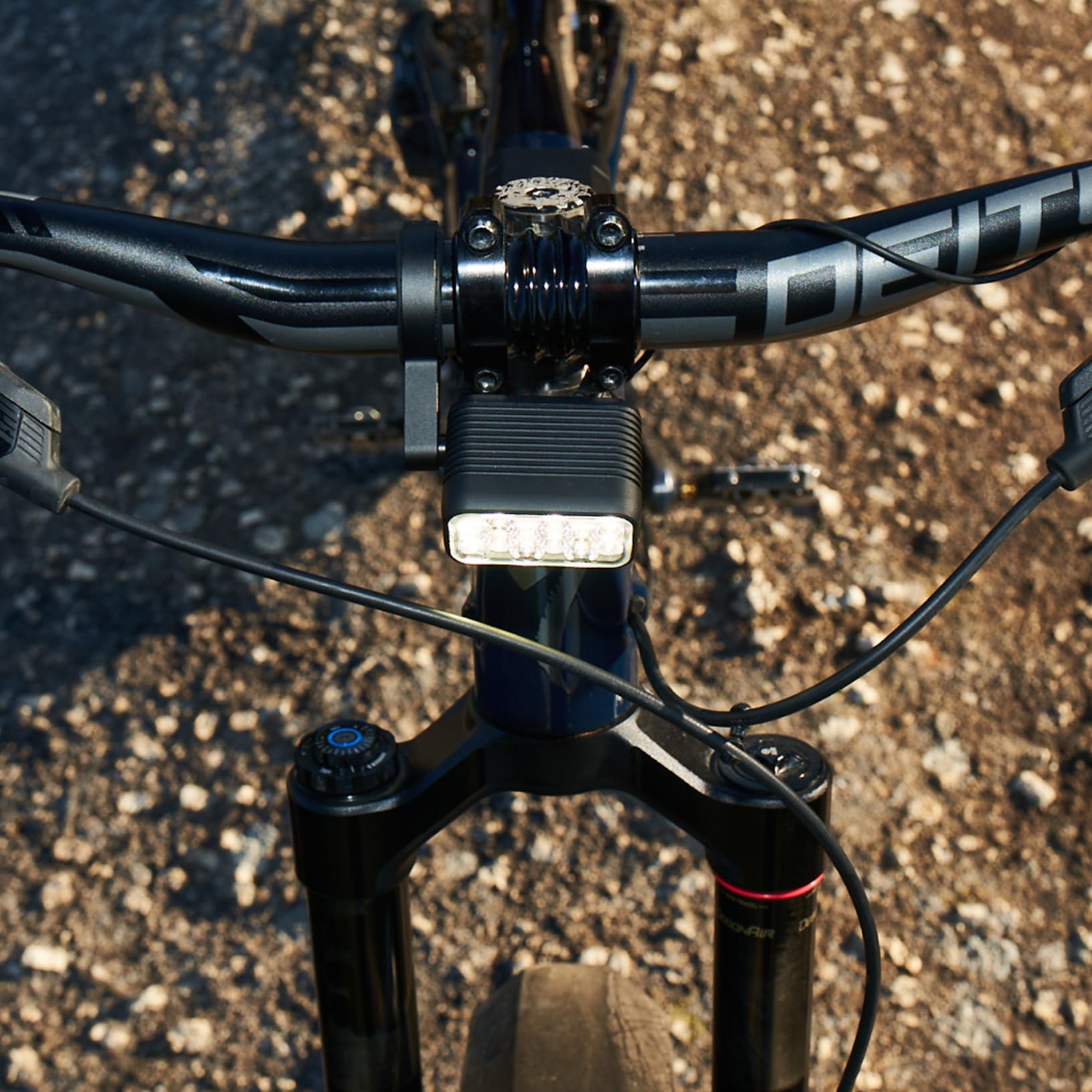 KNOG Blinder X 1800 Lumen Bicycle Light - Ultra Bright, 6 Light Modes, IP67 Waterproof, One Size, Black