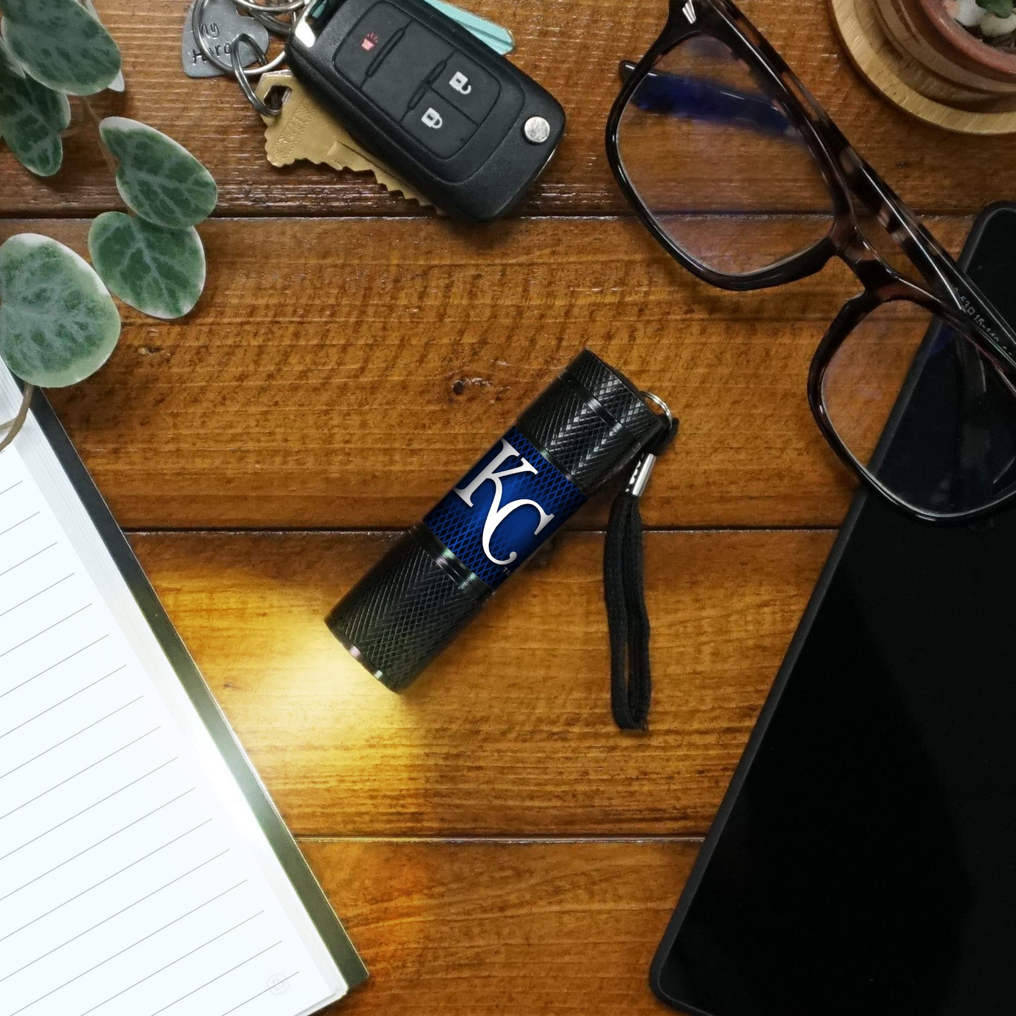 FANMATS Kansas City Royals LED Pocket Flashlight, 3.5in x 1in, Aluminum, Black, Model 62271