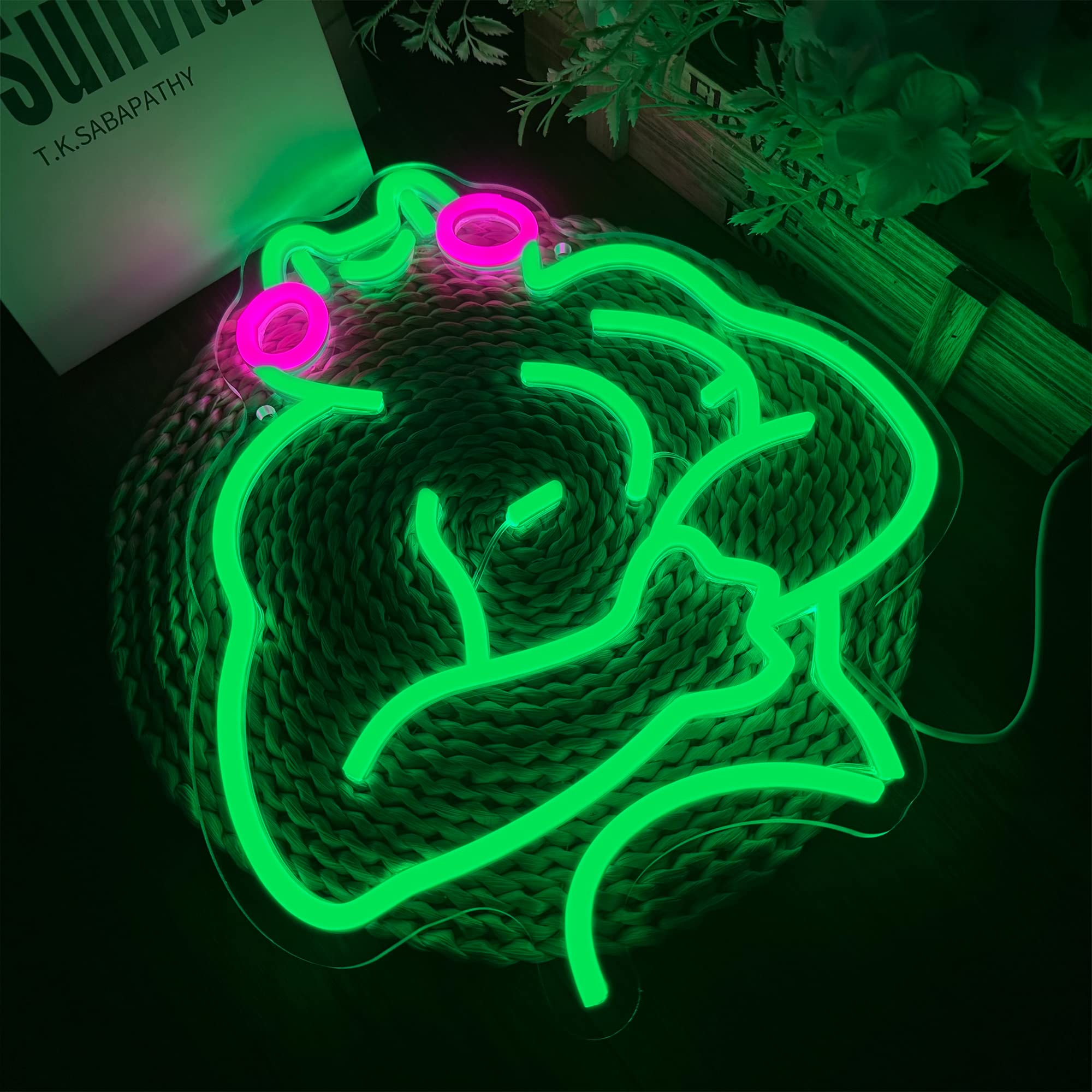 manimo Fitness Frog Neon Sign - LED Wall Art, 11.8x13 Inch, USB Powered, Blue/Pink/Yellow, Motivational Gym Decor