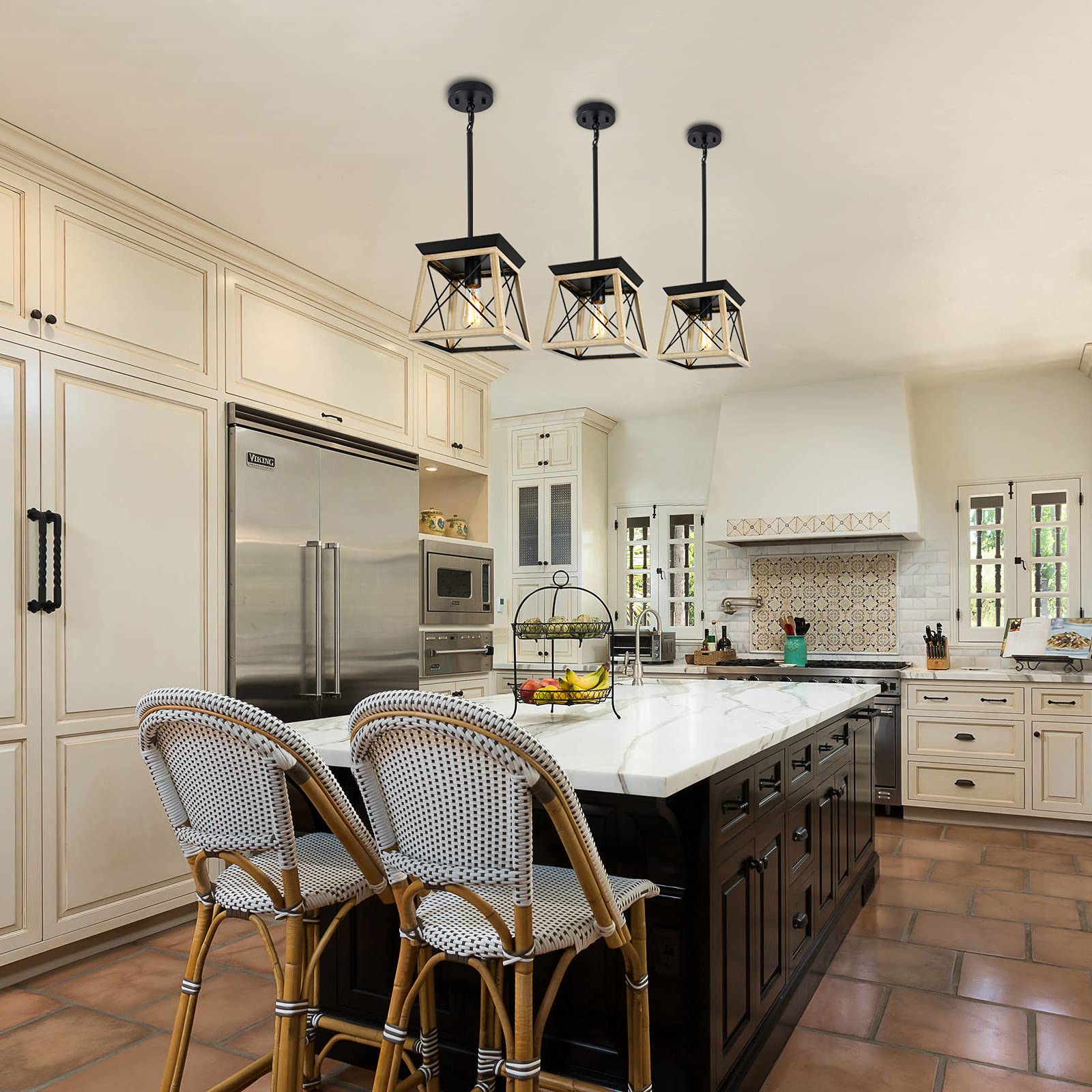XIPUDA Kitchen Island Lighting, Rustic Pendant Light, Metal, Oak, Model XPD-0034