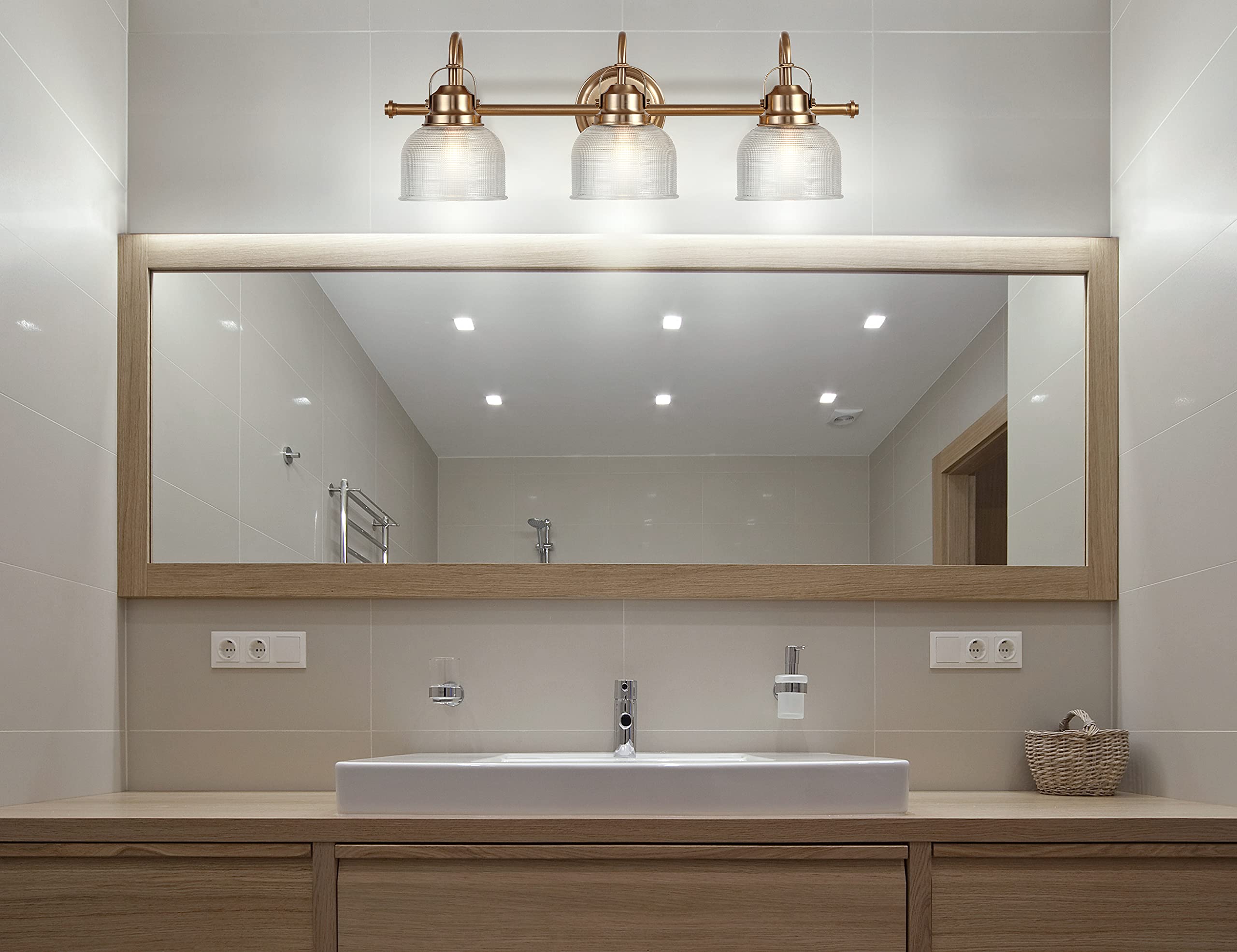 JONATHAN Y Virginia 3-Light Vanity Light Metal/Glass Brass Gold JYL7409B