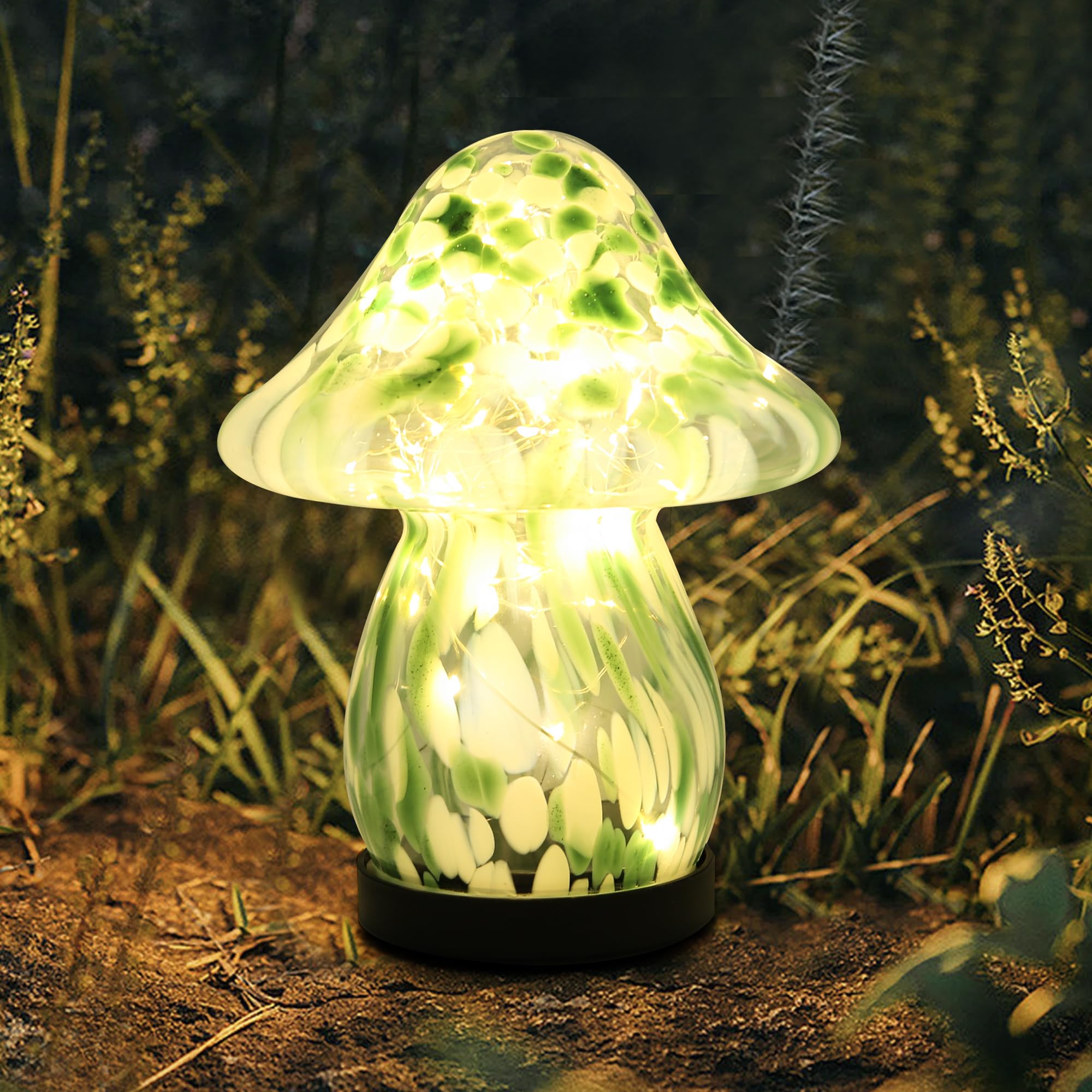 Solar Lights Outdoor Waterproof  Mushroom Garden D?cor Powered by Solar  Outdoor Lights for Patio Yard Pathway Backyard Balcony Lawn Landscape Fountain Deck Pool Table Porch Decoration (Green)