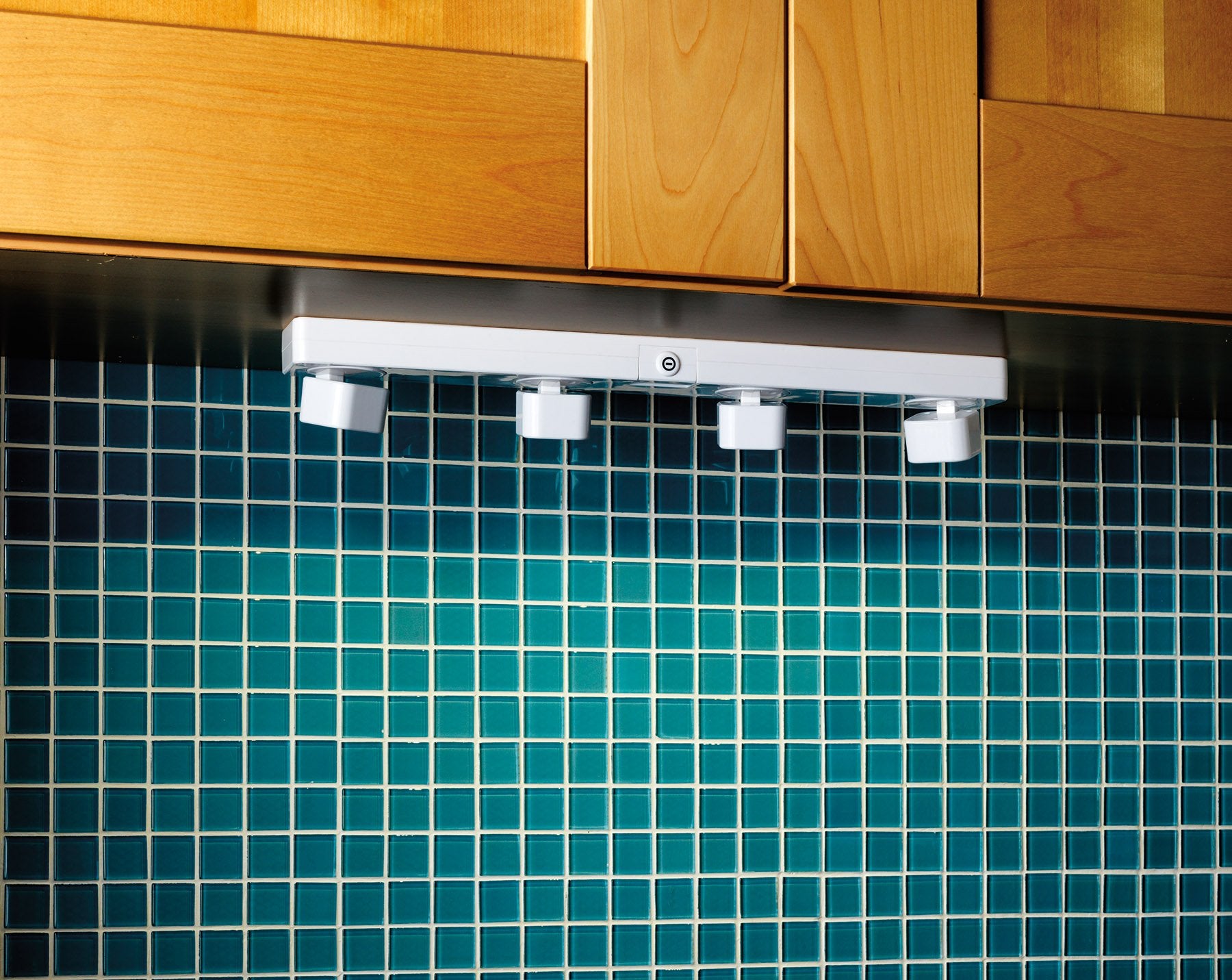 Light It! By Fulcrum, 30036-308 Wireless Remote Controlled Led Fastrack Set, White, Single Pack