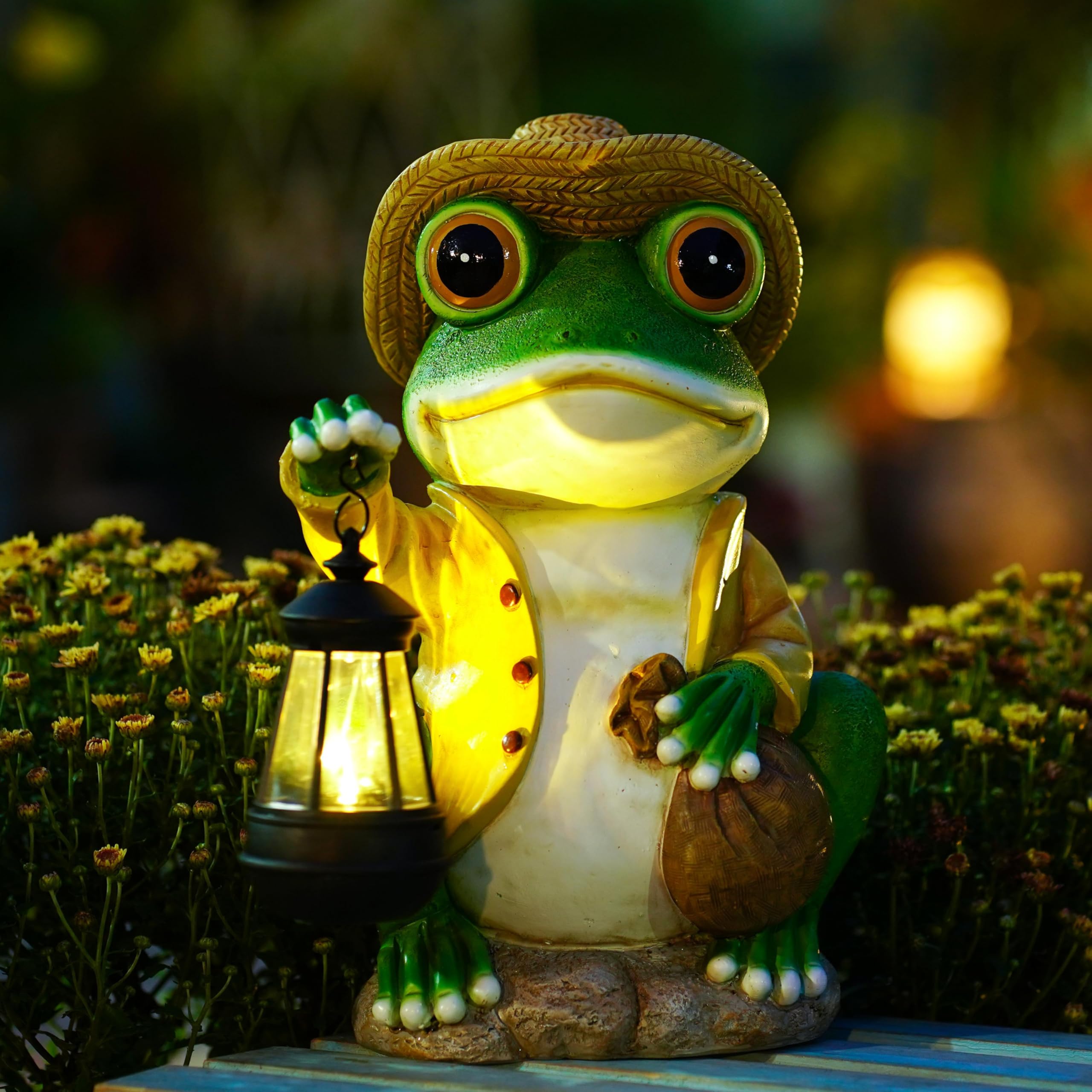 Pohabery Frog Garden Statue, 13.3in Tall Resin Decor with Solar Lantern, Green Frog