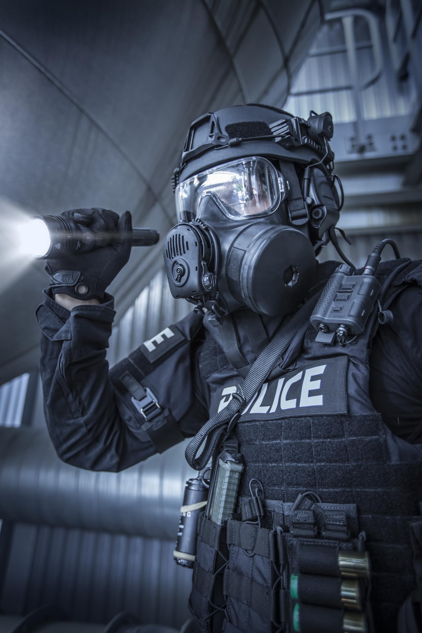 Streamlight 88074 Protac Hl 5-X 3500-Lumen Multi-Fuel Rechargeable Professional Tactical Flashlight With 4 X Cr123A Lithium Batteries And Wrist Lanyard, Clear Retail Packaging, Black