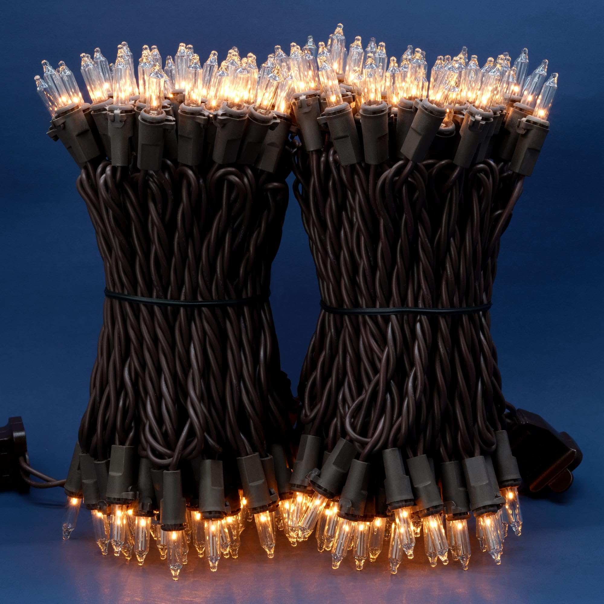 Sweet Shine 200 Count Clear Christmas Lights  Pack Of 2 Strands 100 Count 33 Ft Brown Cord Ul Listed Holiday String Light (Clear-Brown Wire)