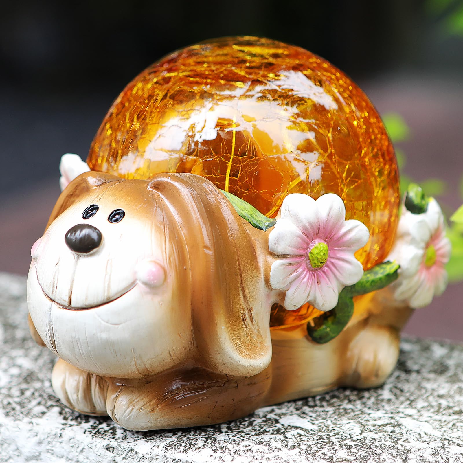 HDNICEZM Solar Garden Dog Statue Outdoor Decor -Resin Dog Figurines with Solar Cracked Glass Light Indoor Outdoor Decorations fo