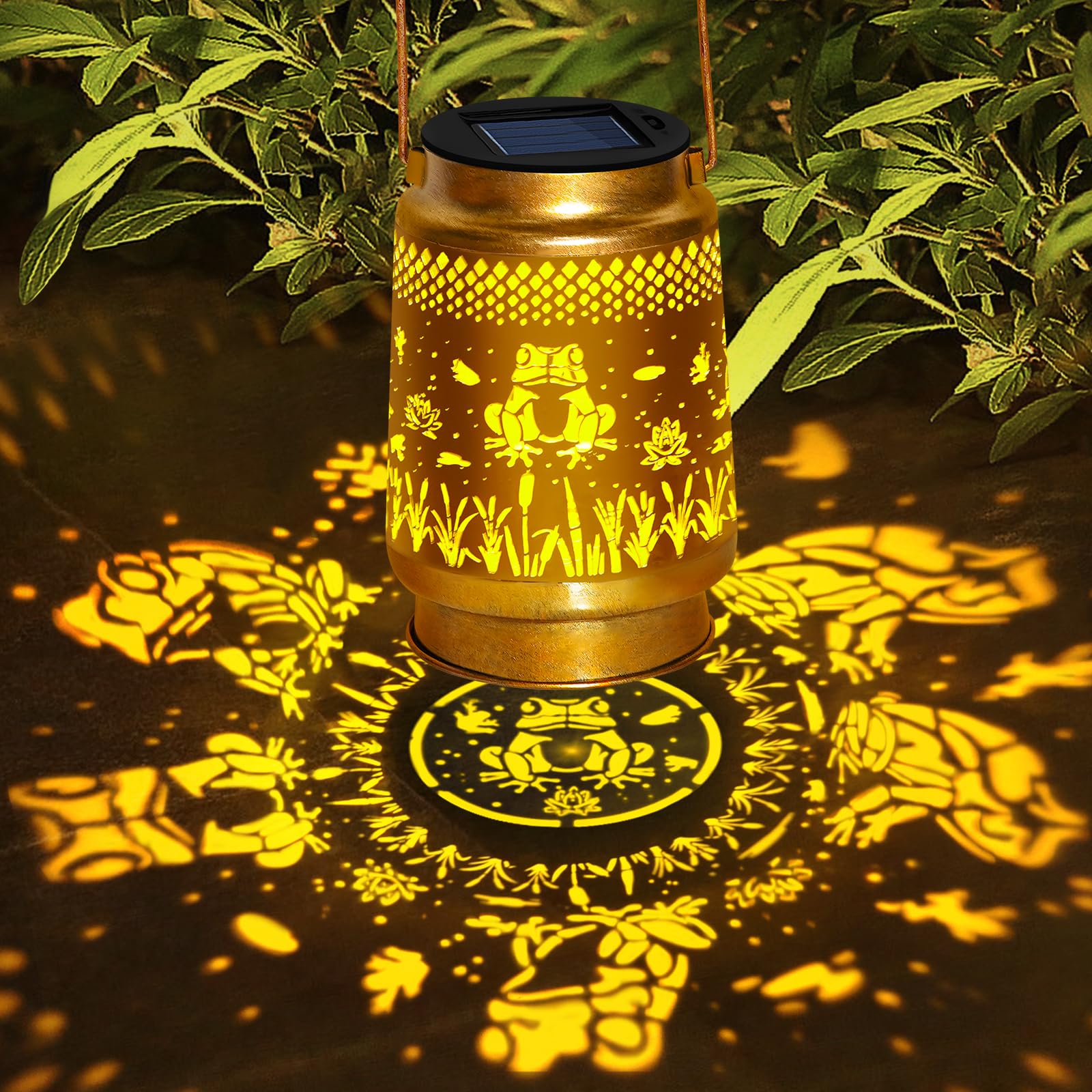 Frog Solar Lanterns Outdoor Waterproof,Frog Birthday Gifts For Women Mom Grandma,Metal Hanging Solar Lights,Cute Frog Decor For