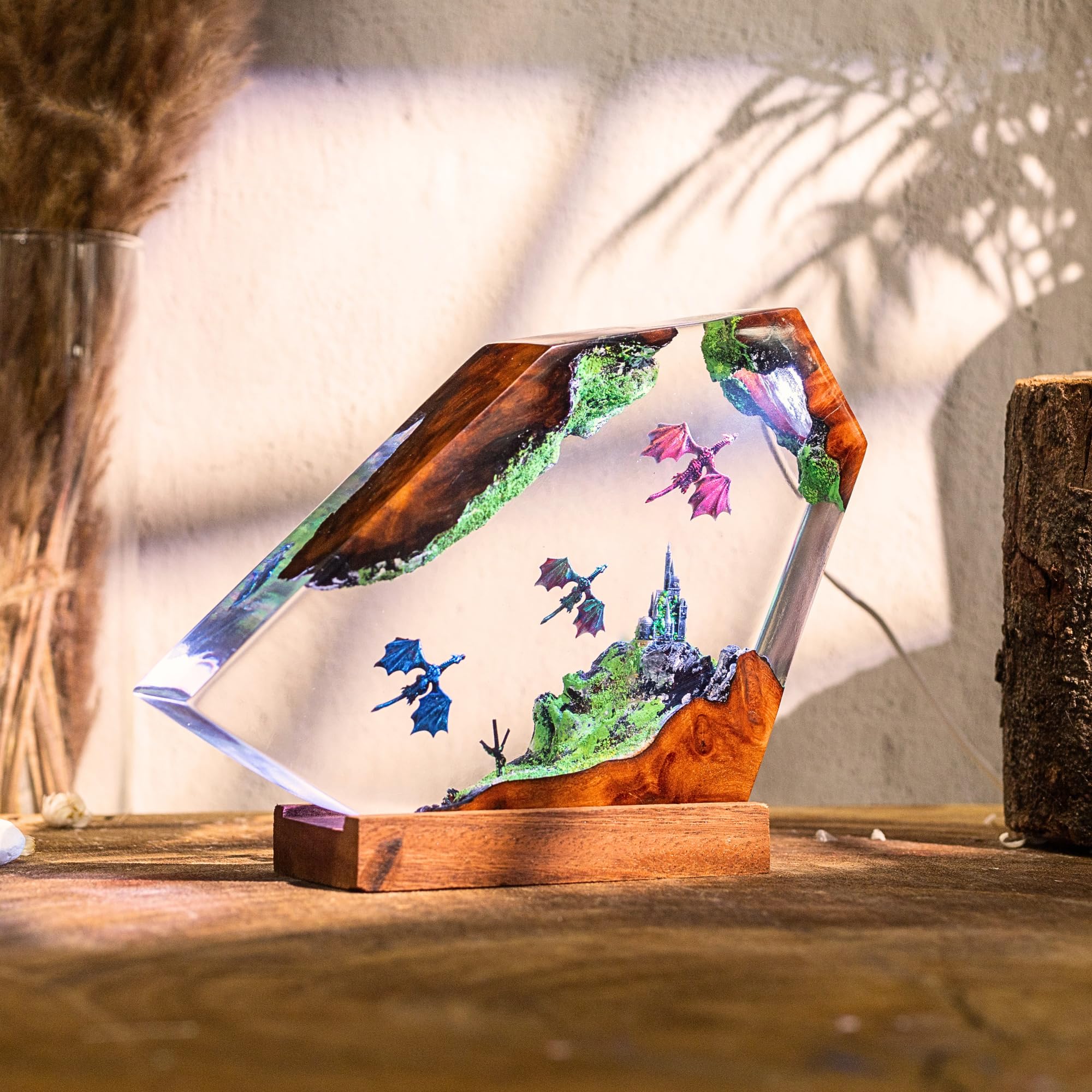 Dragon Resin Lamp - Resin Art Night Light with 16 Color LED, USB Powered Dragon Desk Lamp with Wooden Base & Remote,Handmade Gif