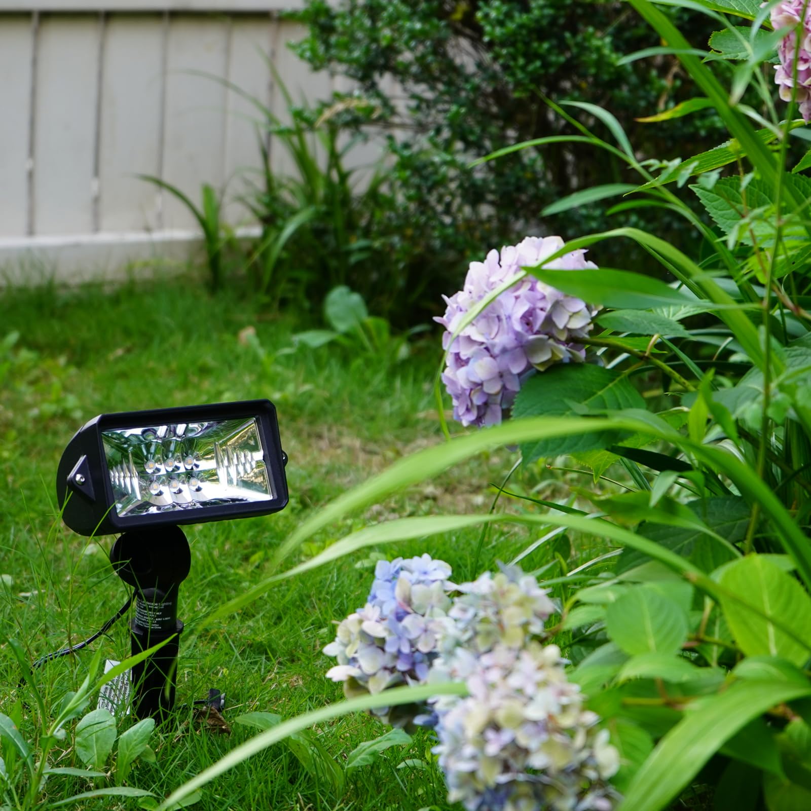 Malibu Lighting 8401467501 Malibu Landscape Lighting, 18W (75W Equivalent) Low