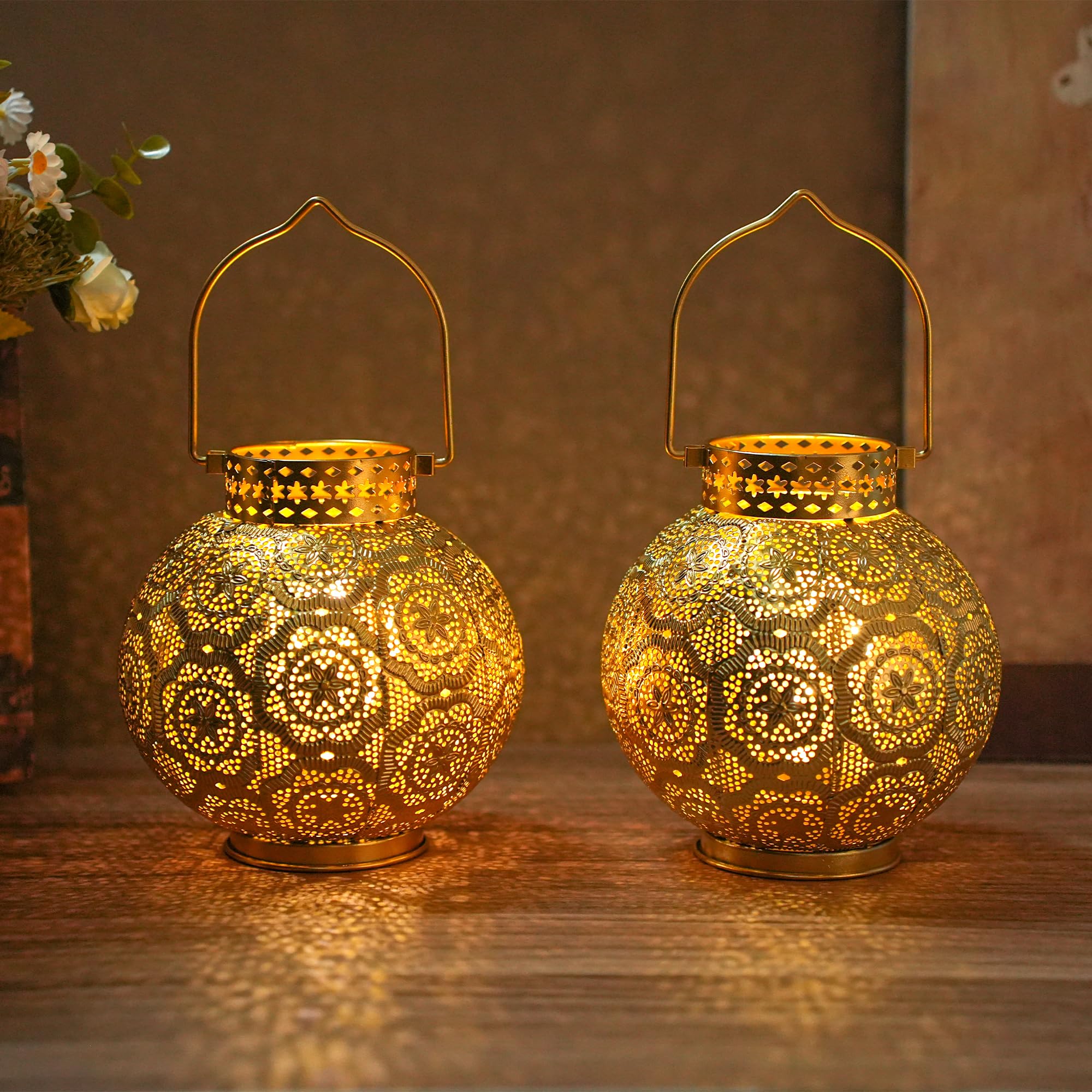 TRIROCKS Set of 2 Moroccan Style Metal Table Lamp 7 High Cordless Lamp with LED Fairy Lights Bulb Perfect for Home Living Room